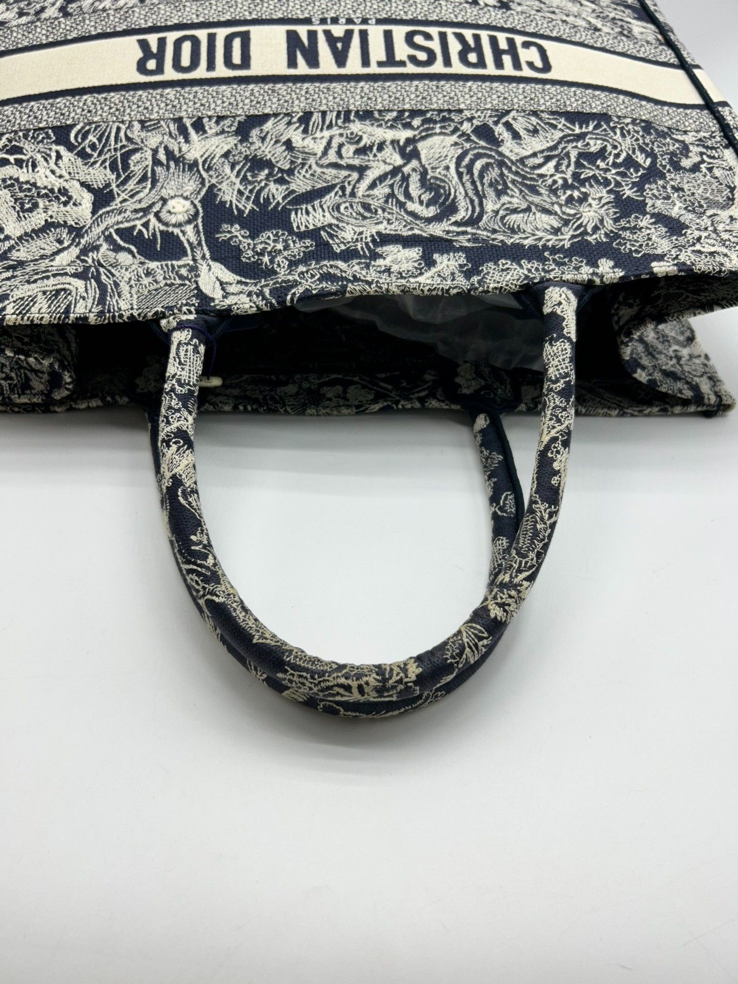 Dior Pre-loved Bag Very good condition Size ONE SIZE - 7 Thumbnail
