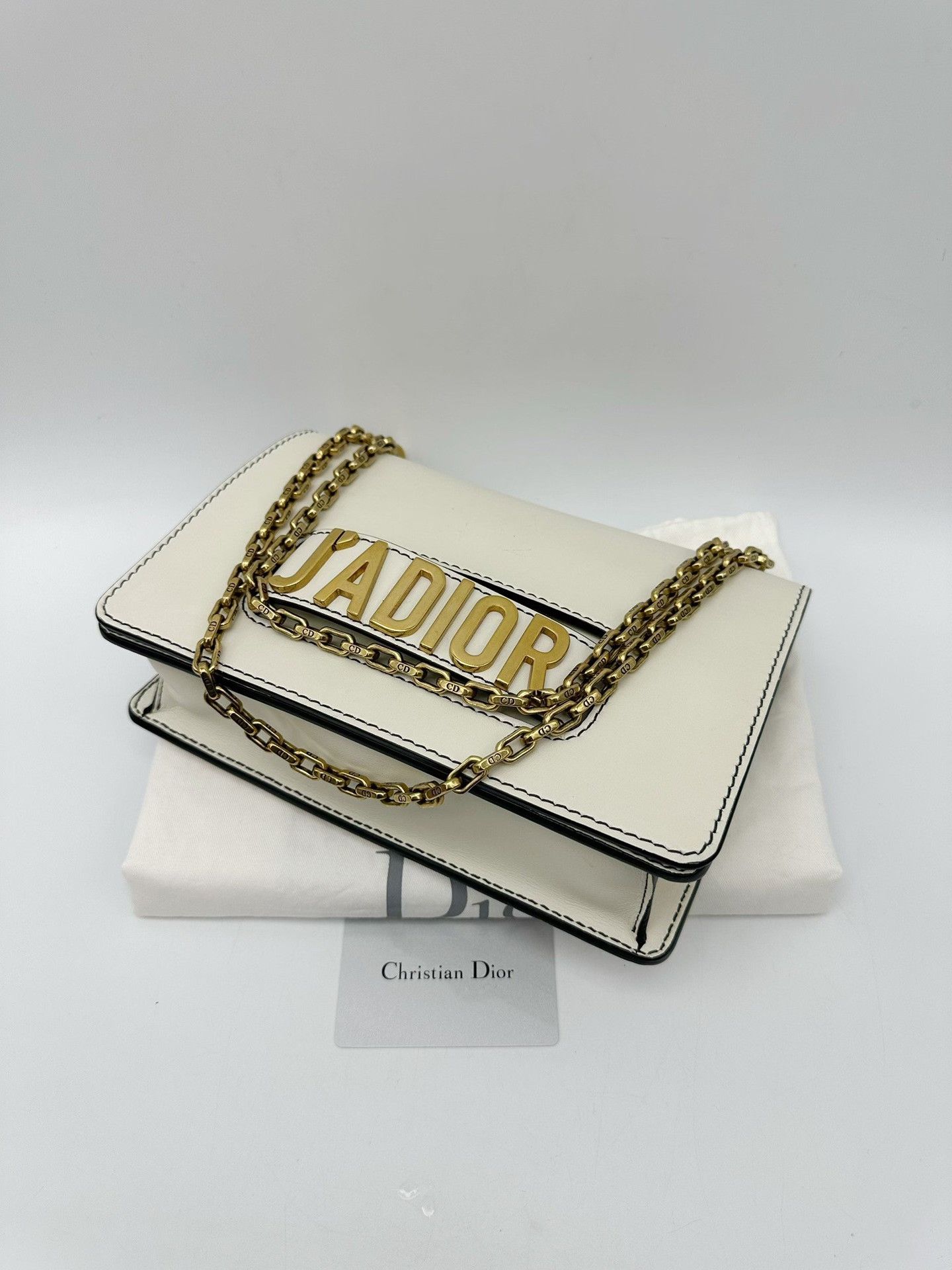 Dior Pre-loved Bag Very good condition Size ONE SIZE - 4 Thumbnail