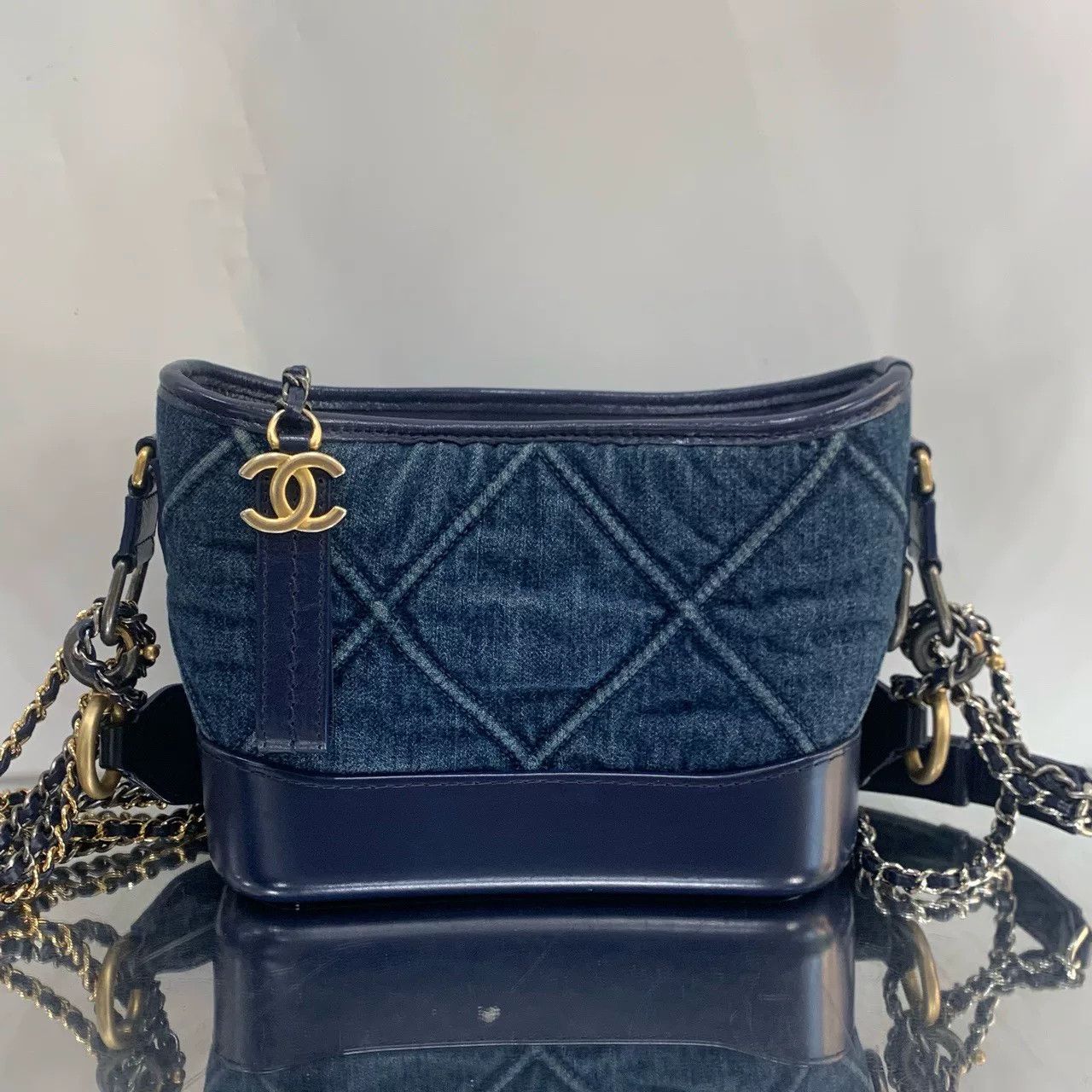 Chanel Pre-loved Bag Very good condition Size ONE SIZE - 4 Thumbnail