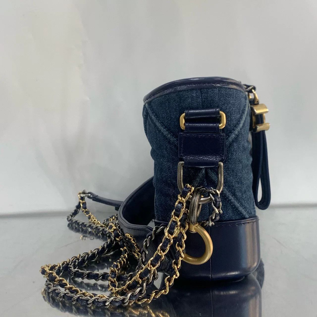 Chanel Pre-loved Bag Very good condition Size ONE SIZE - 7 Thumbnail