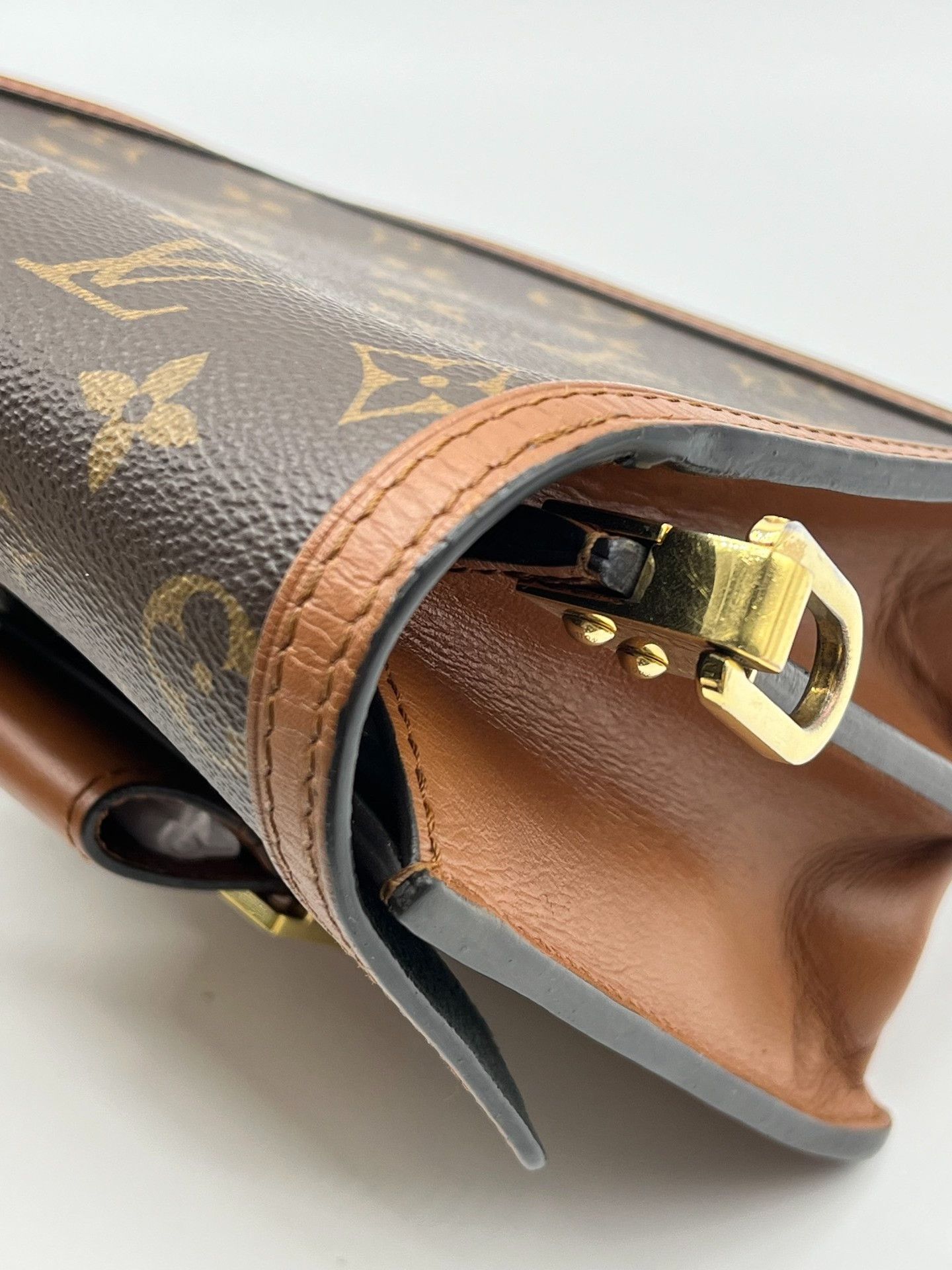 Louis Vuitton Pre-loved Bag Very good condition Size ONE SIZE - 6 Thumbnail