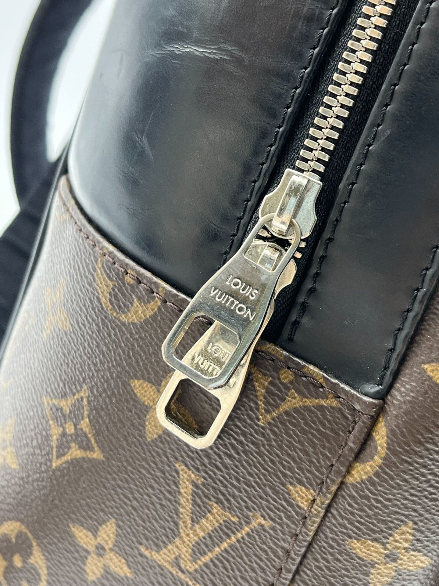 Louis Vuitton Pre-loved Bag Very good condition Size ONE SIZE - 5 Thumbnail