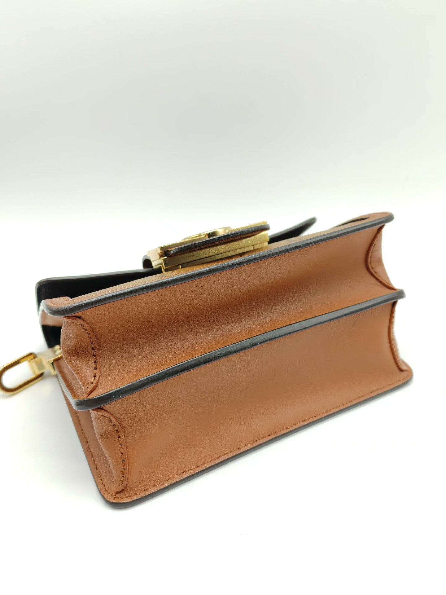 Louis Vuitton Pre-loved Bag Very good condition Size ONE SIZE - 7 Thumbnail