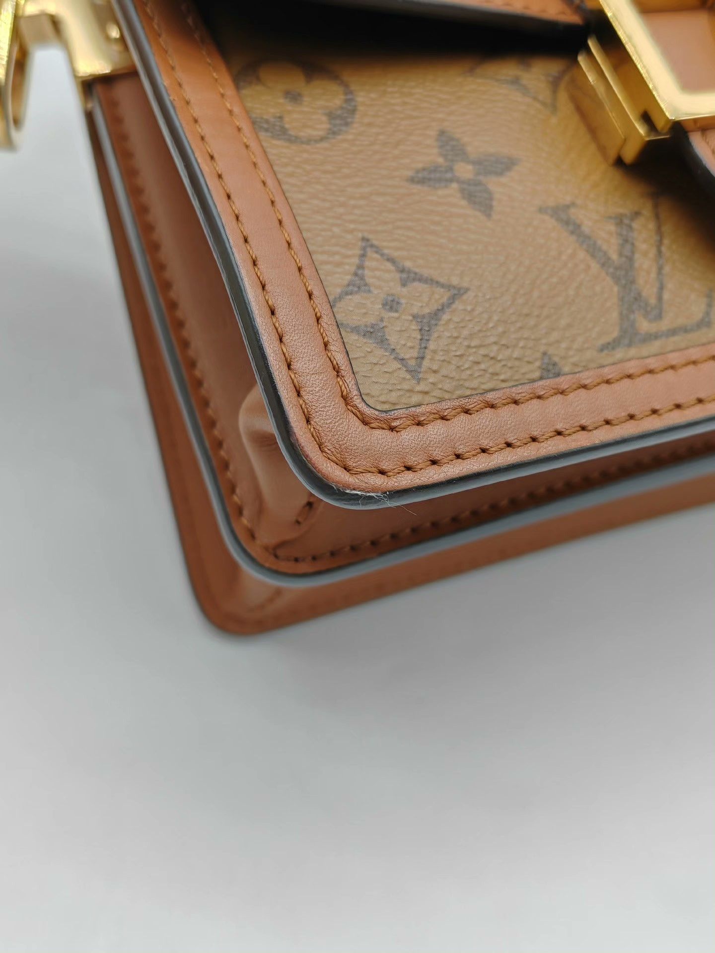 Louis Vuitton Pre-loved Bag Very good condition Size ONE SIZE - 5 Thumbnail