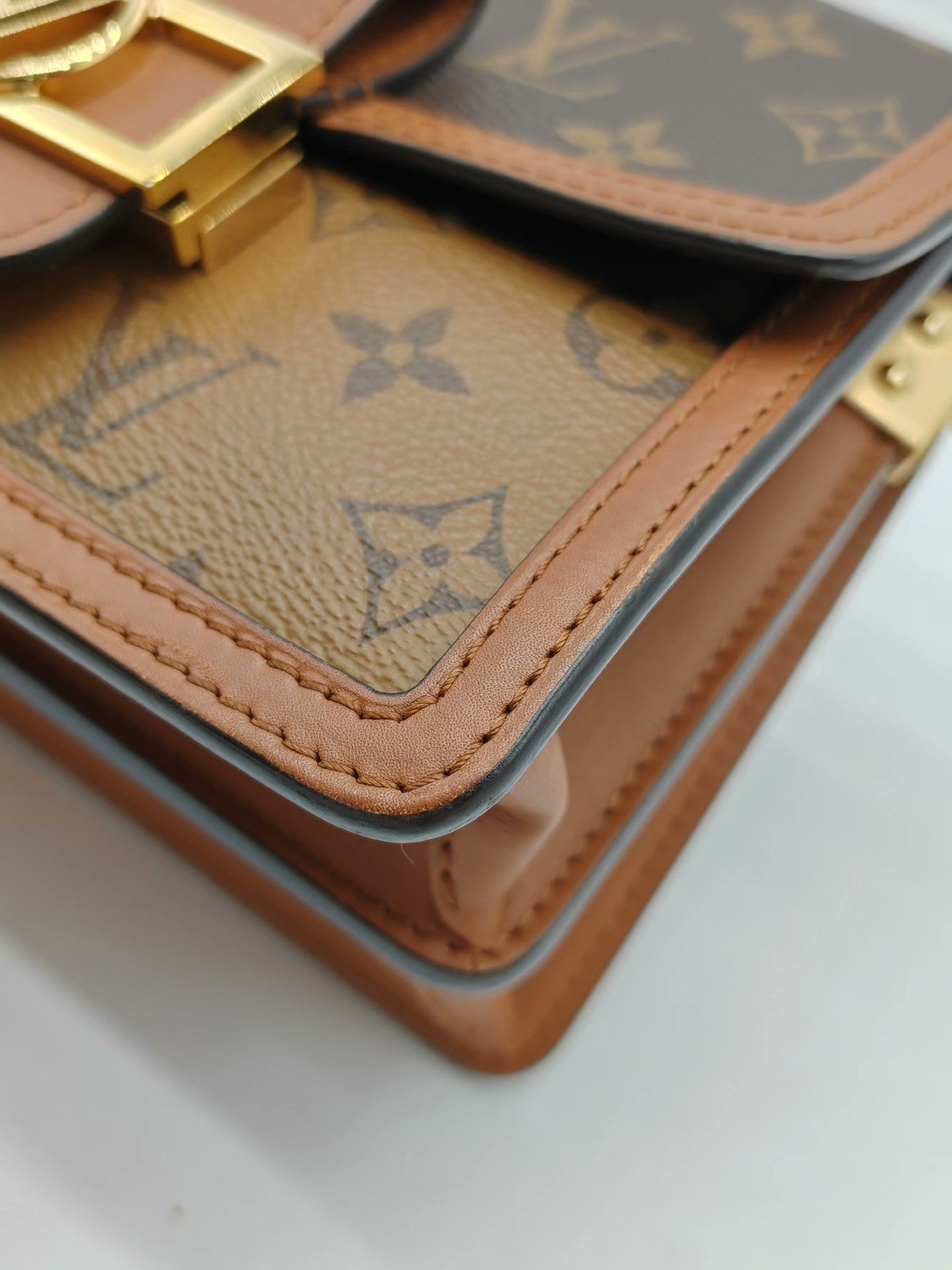 Louis Vuitton Pre-loved Bag Very good condition Size ONE SIZE - 4 Thumbnail