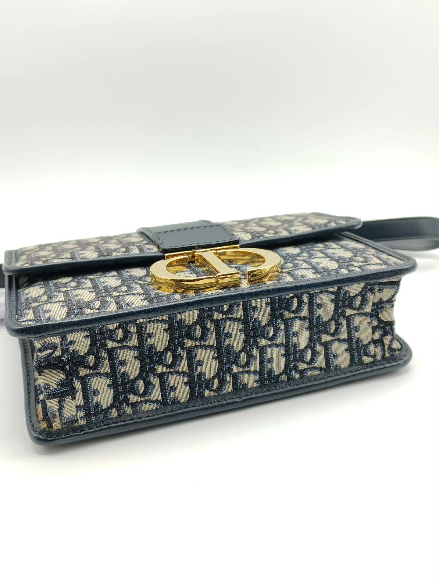 Dior Pre-loved Bag Very good condition Size ONE SIZE - 8 Thumbnail