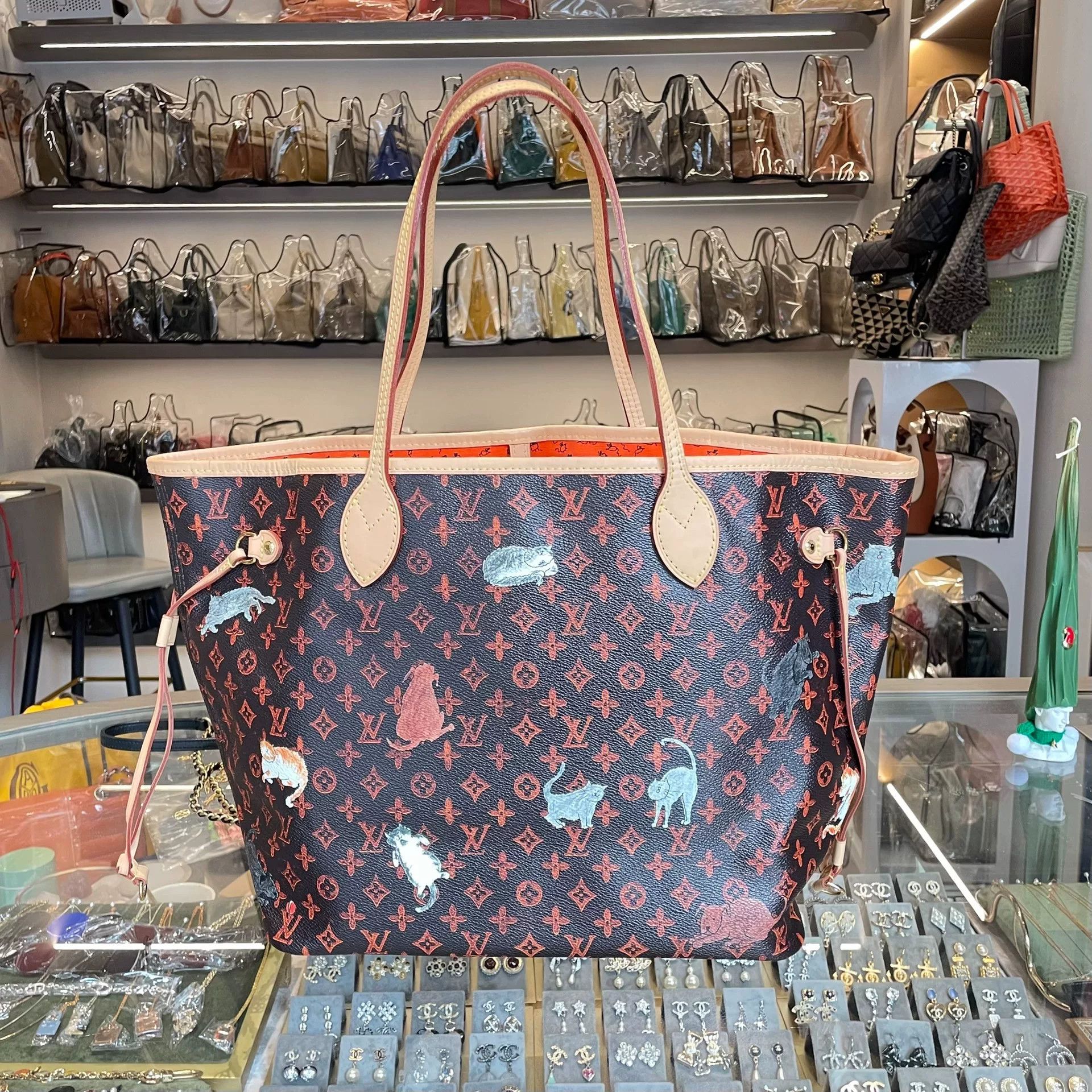 Louis Vuitton Pre-loved Bag Very good condition Size ONE SIZE - 2 Thumbnail