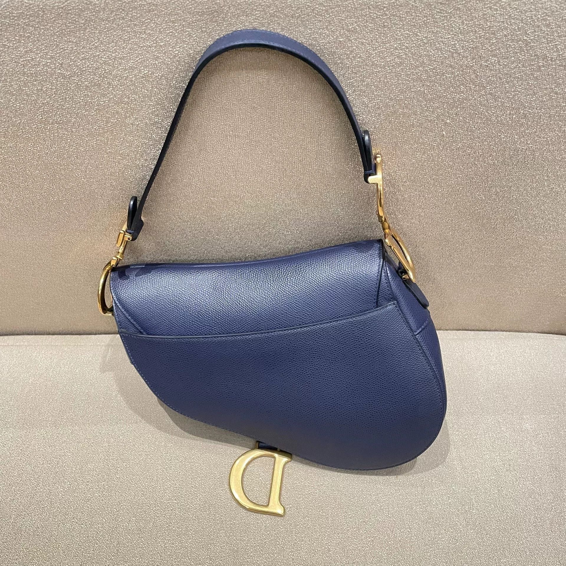 Dior Pre-loved Bag Very good condition Size ONE SIZE - 2 Thumbnail