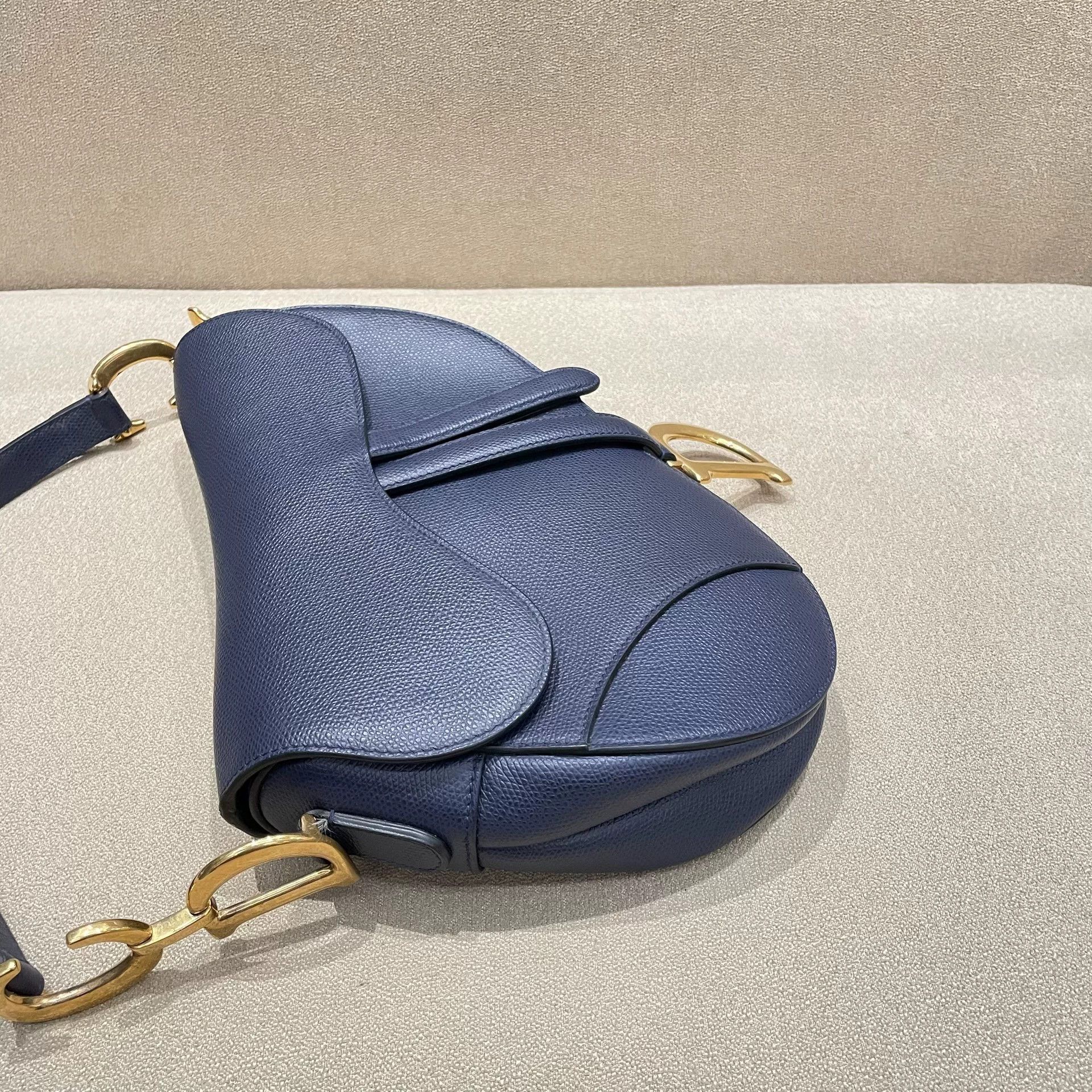 Dior Pre-loved Bag Very good condition Size ONE SIZE - 3 Thumbnail