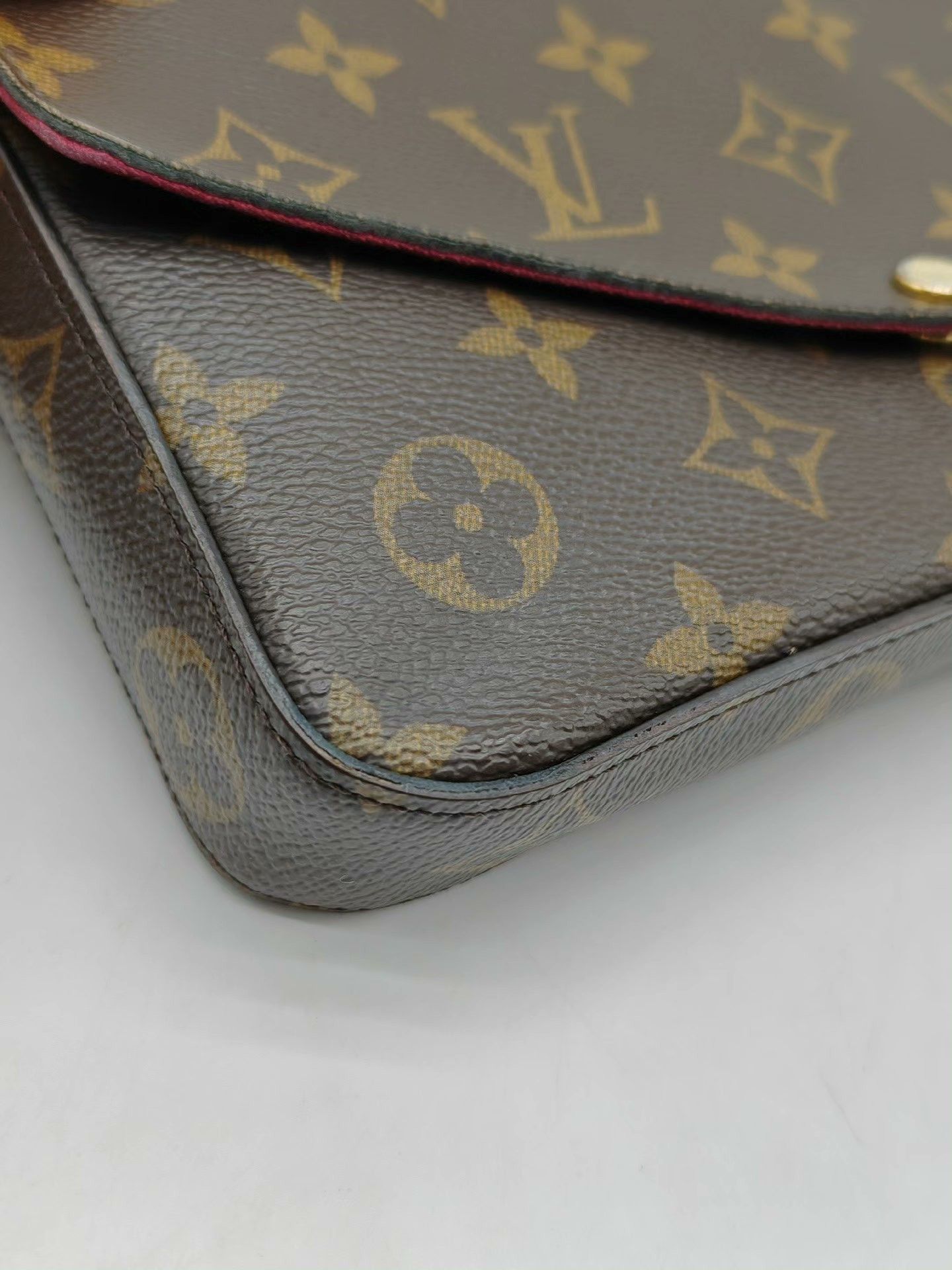 Louis Vuitton Pre-loved Bag Very good condition Size ONE SIZE - 3 Thumbnail