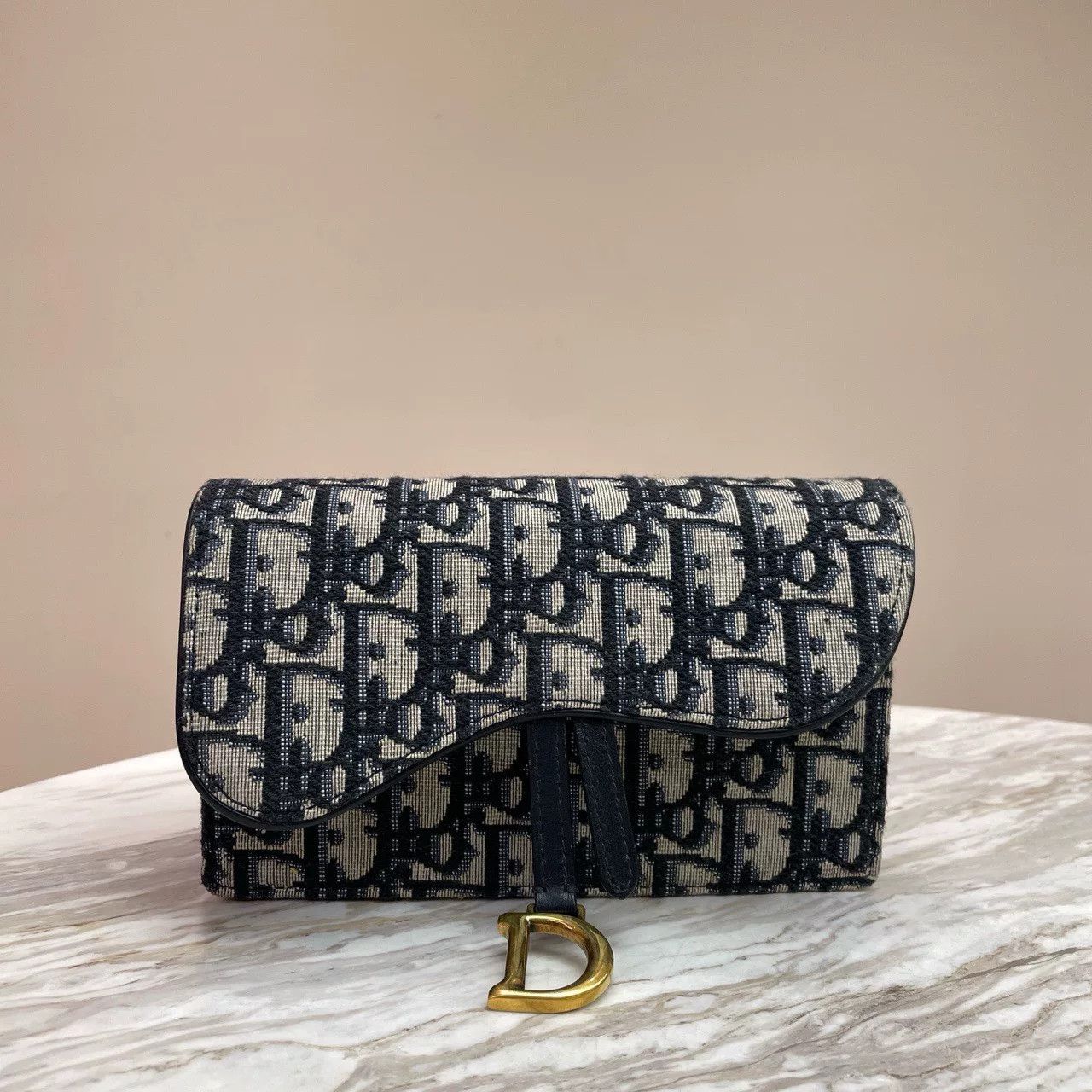 Dior Pre-loved Bag Very good condition Size ONE SIZE - 3 Thumbnail