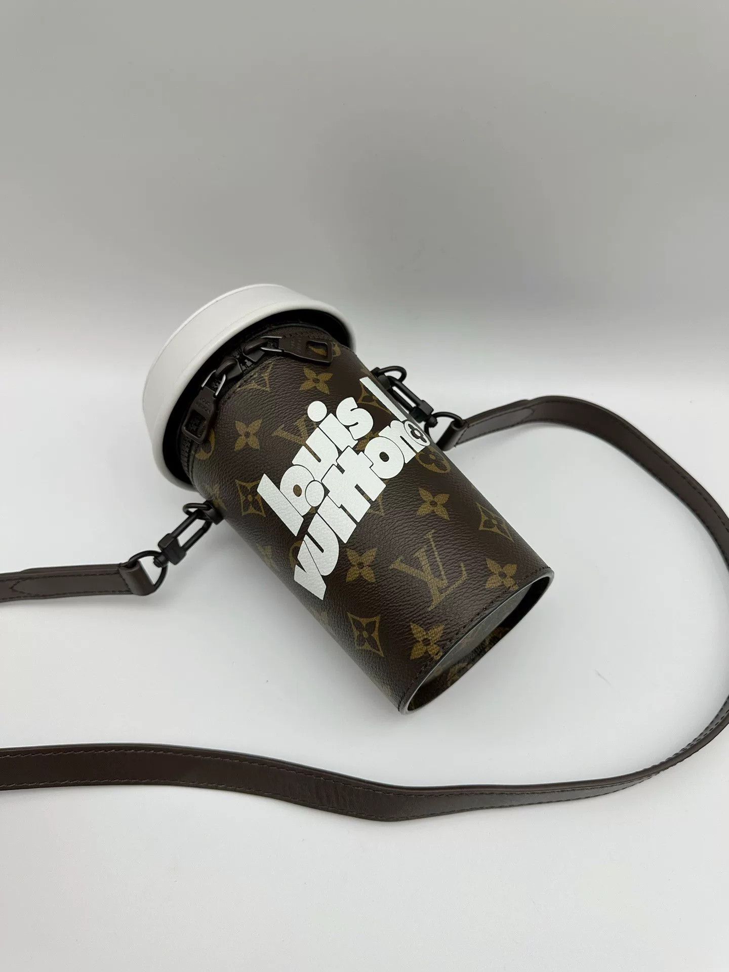 Louis Vuitton Pre-loved Bag Very good condition Size ONE SIZE - 3 Thumbnail