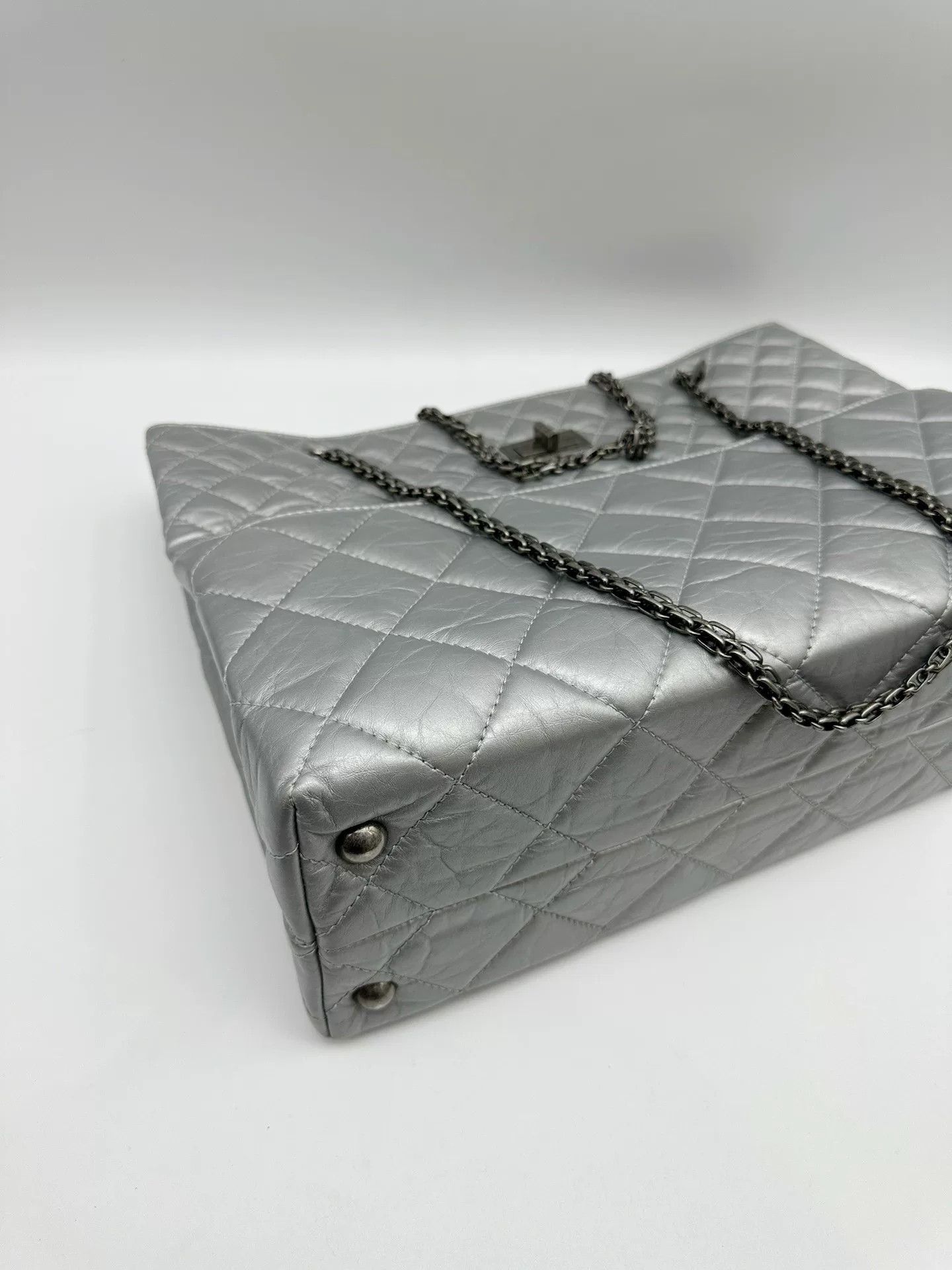 Chanel Pre-loved Bag Very good condition Size ONE SIZE - 4 Thumbnail