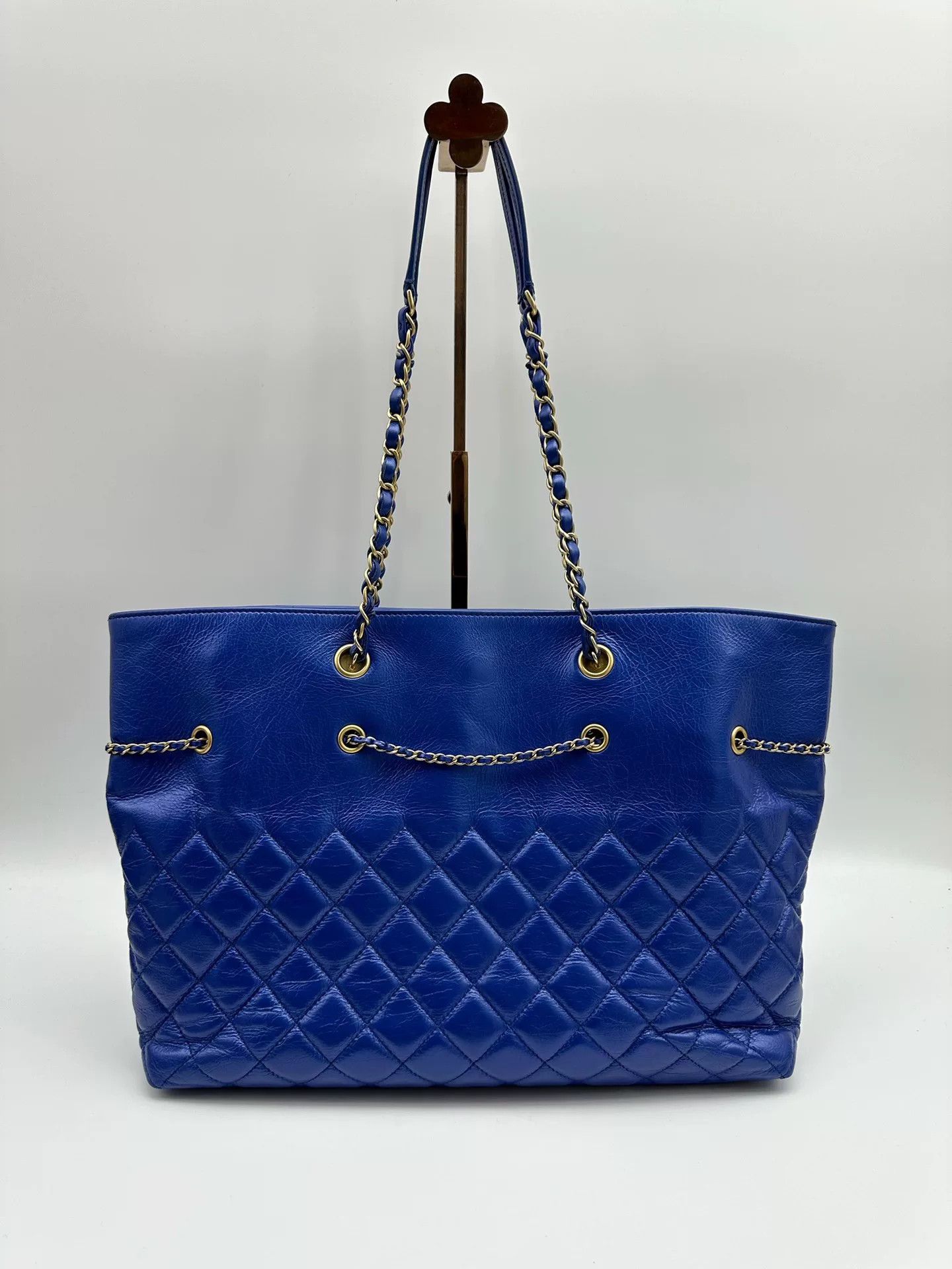 Chanel Pre-loved Bag Very good condition Size ONE SIZE - 2 Thumbnail