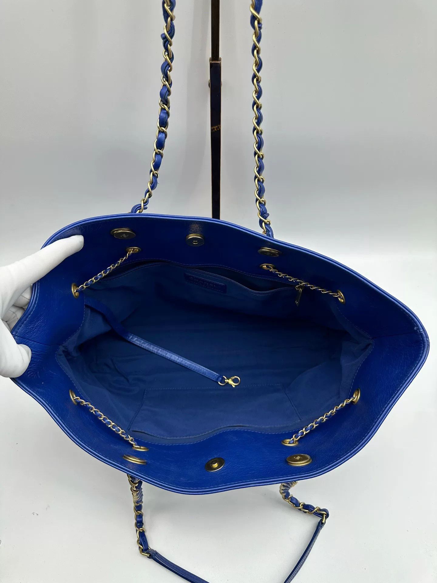 Chanel Pre-loved Bag Very good condition Size ONE SIZE - 7 Thumbnail