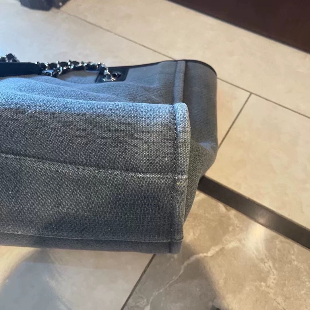 Chanel Pre-loved Bag Very good condition Size ONE SIZE - 7 Thumbnail