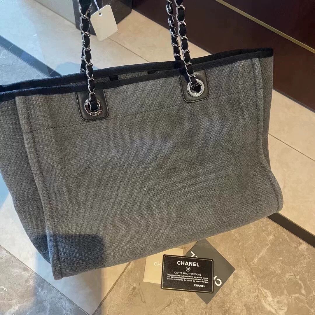 Chanel Pre-loved Bag Very good condition Size ONE SIZE - 6 Thumbnail