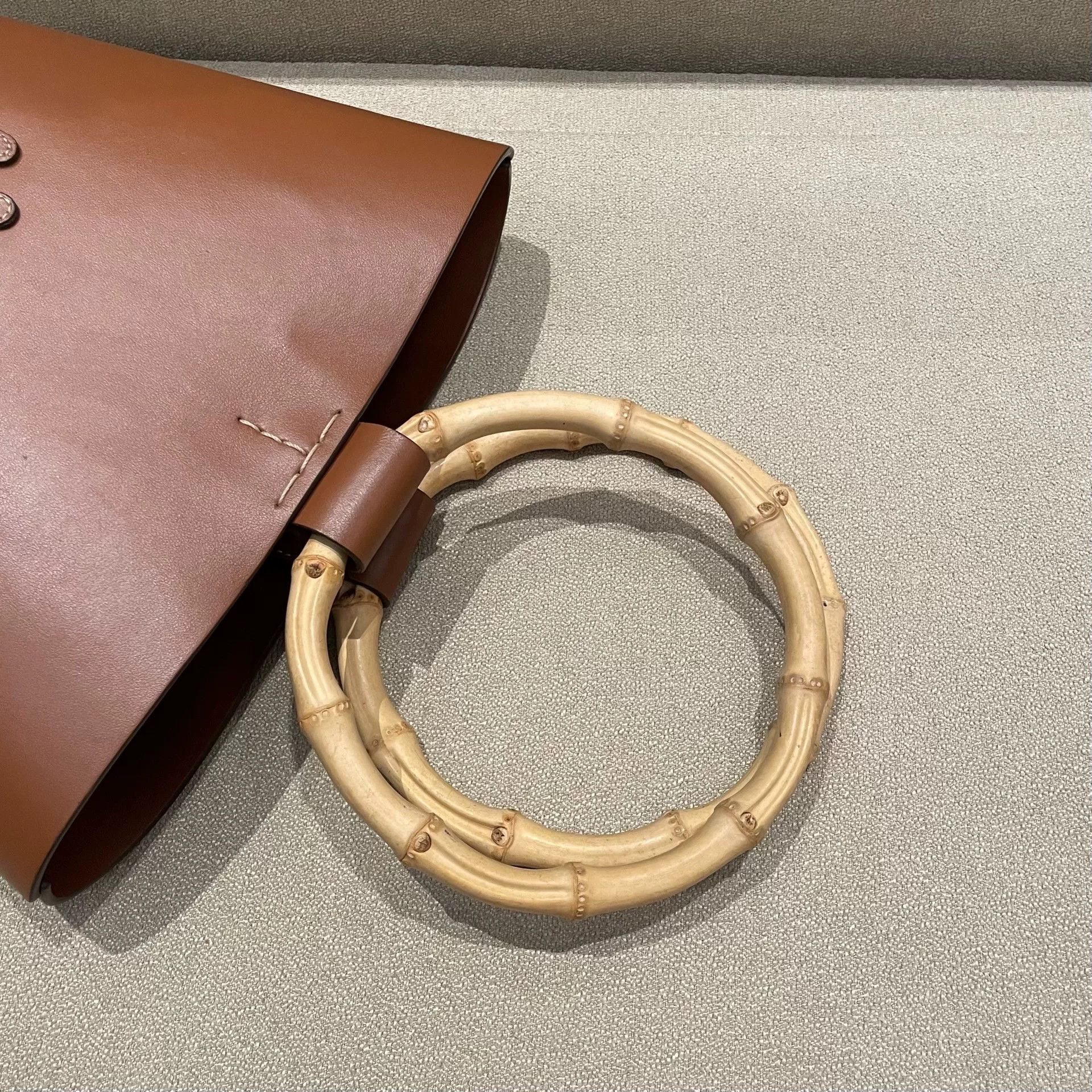 Miu Miu Pre-loved Bag Very good condition Size ONE SIZE - 7 Thumbnail
