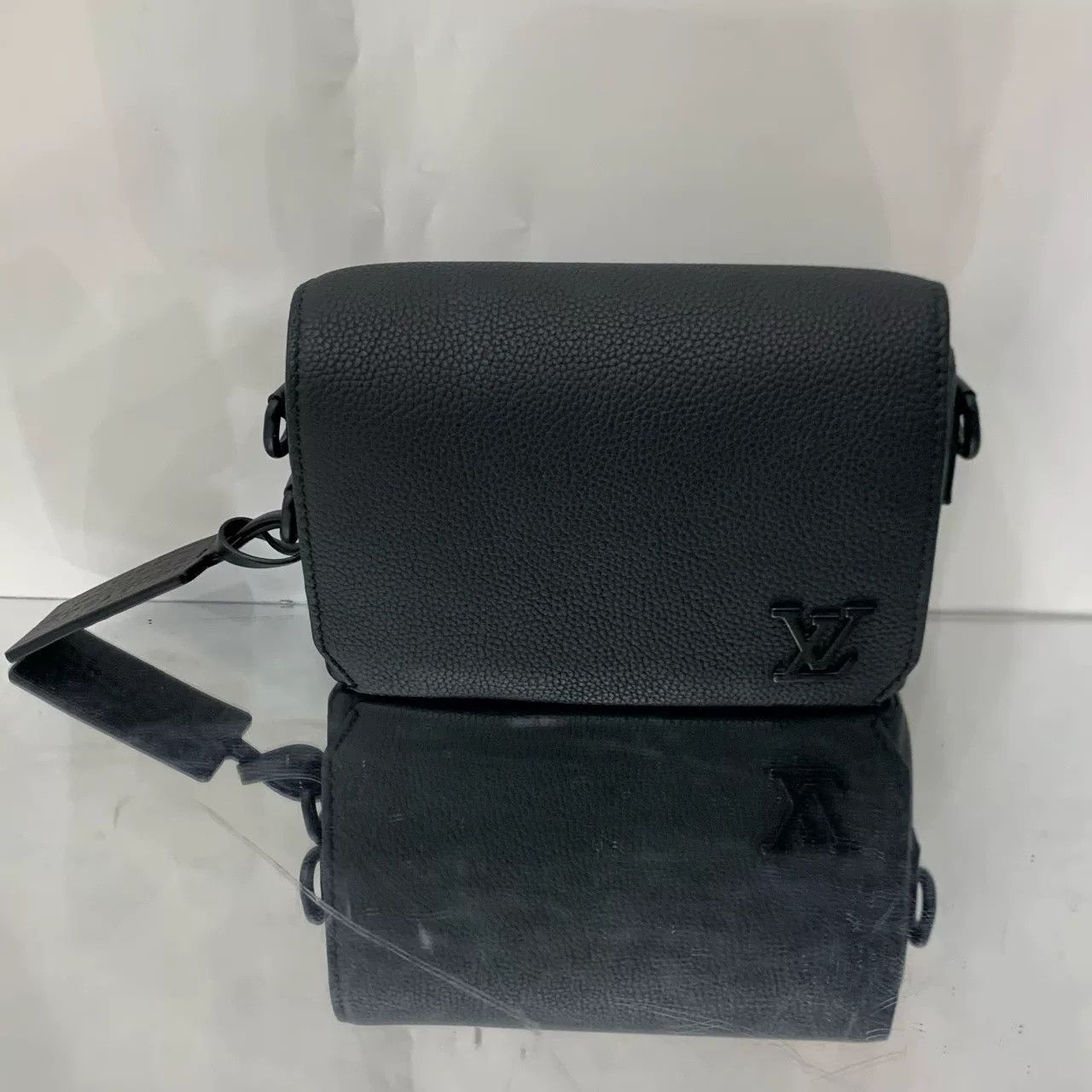 Louis Vuitton Pre-loved Bag Very good condition Size ONE SIZE - 2 Thumbnail