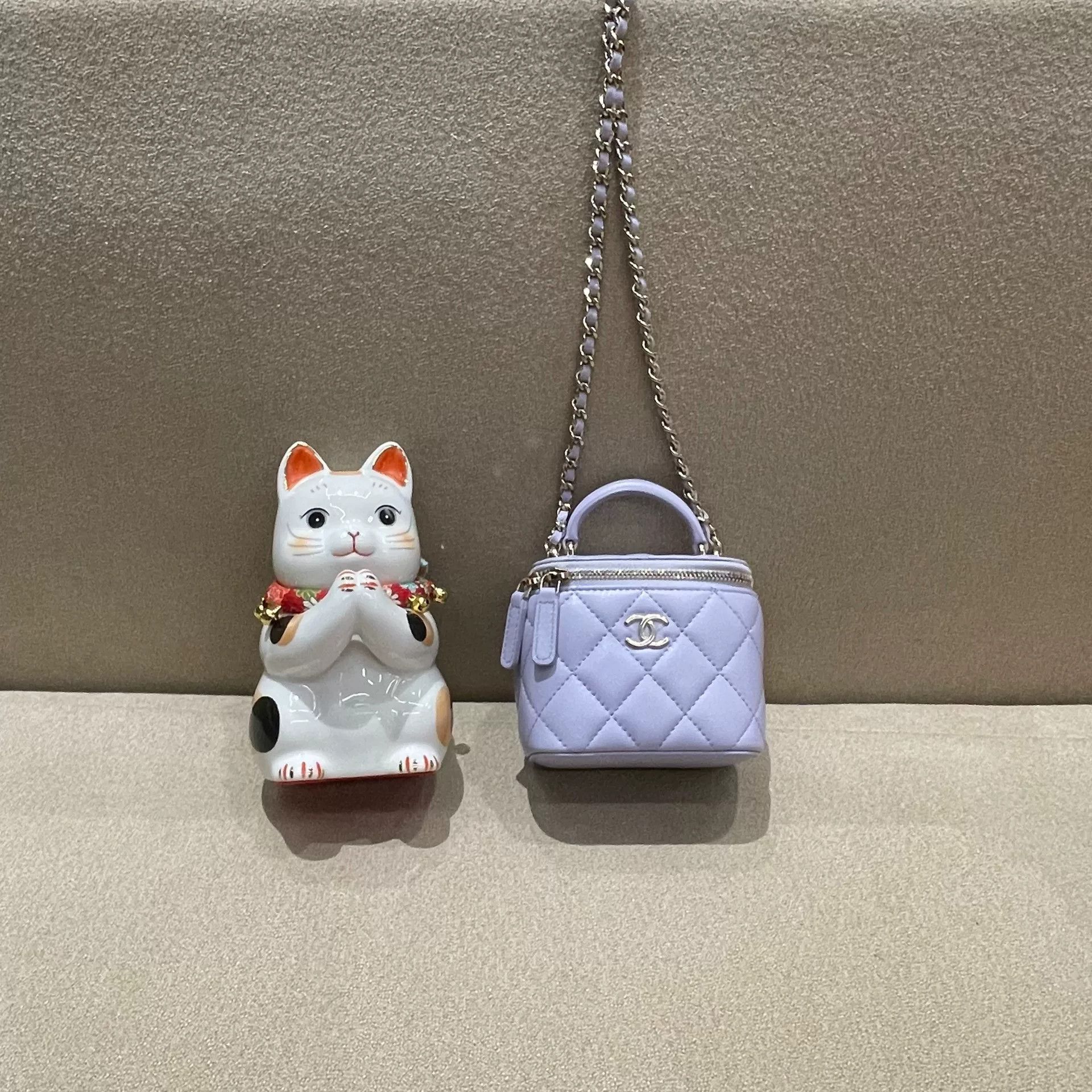 Chanel Pre-loved Bag Very good condition Size ONE SIZE - 9 Thumbnail