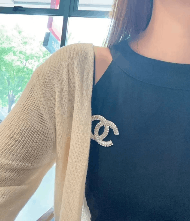Chanel Pre-loved Bag Very good condition Size ONE SIZE - 4 Thumbnail