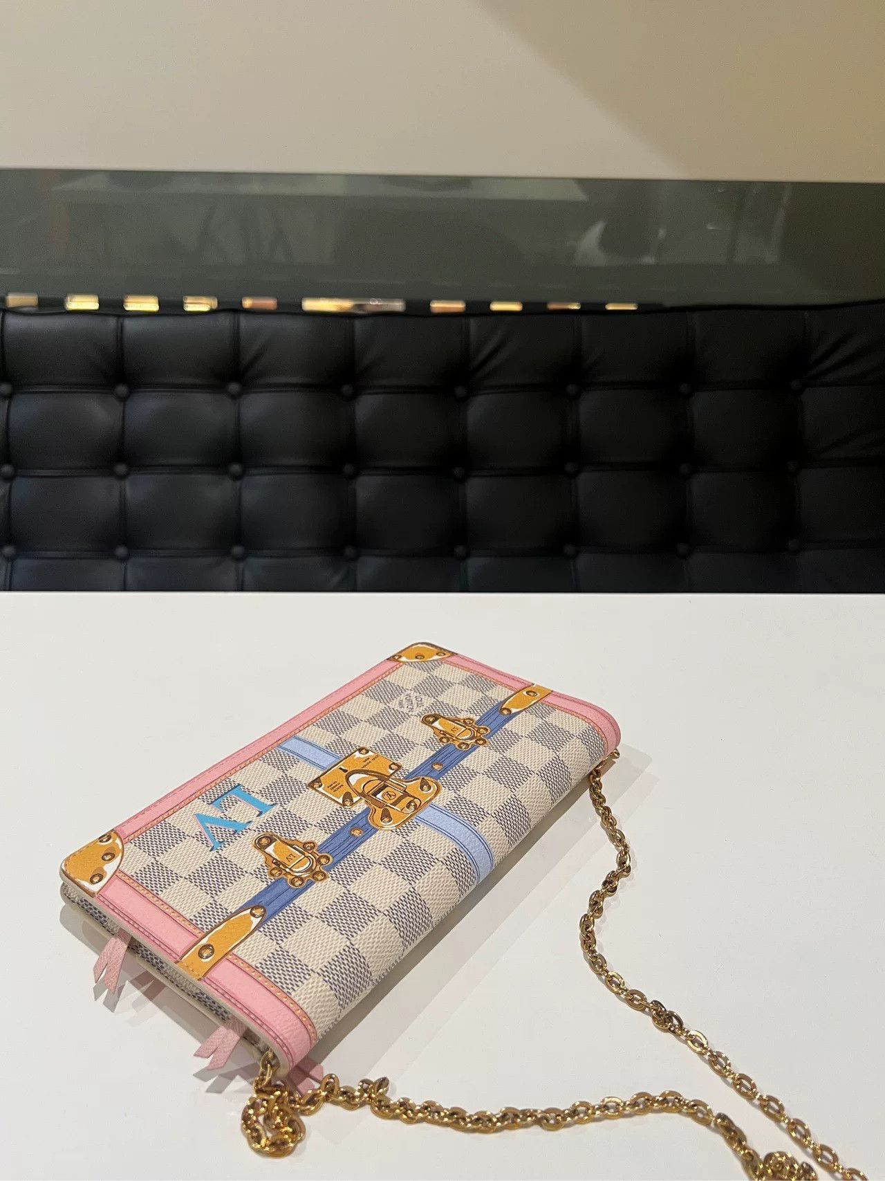 Louis Vuitton Pre-loved Bag Very good condition Size ONE SIZE - 6 Thumbnail