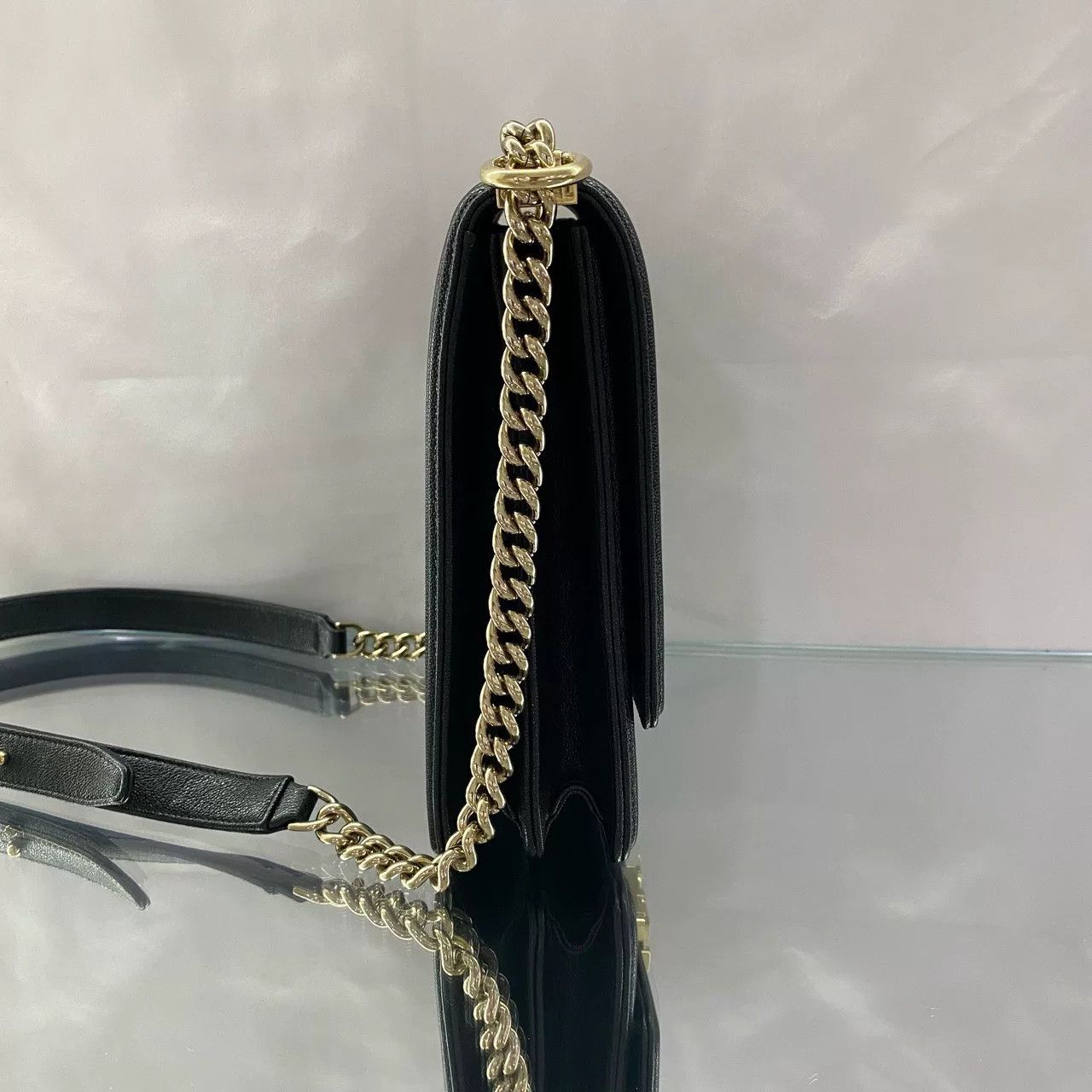 Chanel Pre-loved Bag Very good condition Size ONE SIZE - 3 Thumbnail