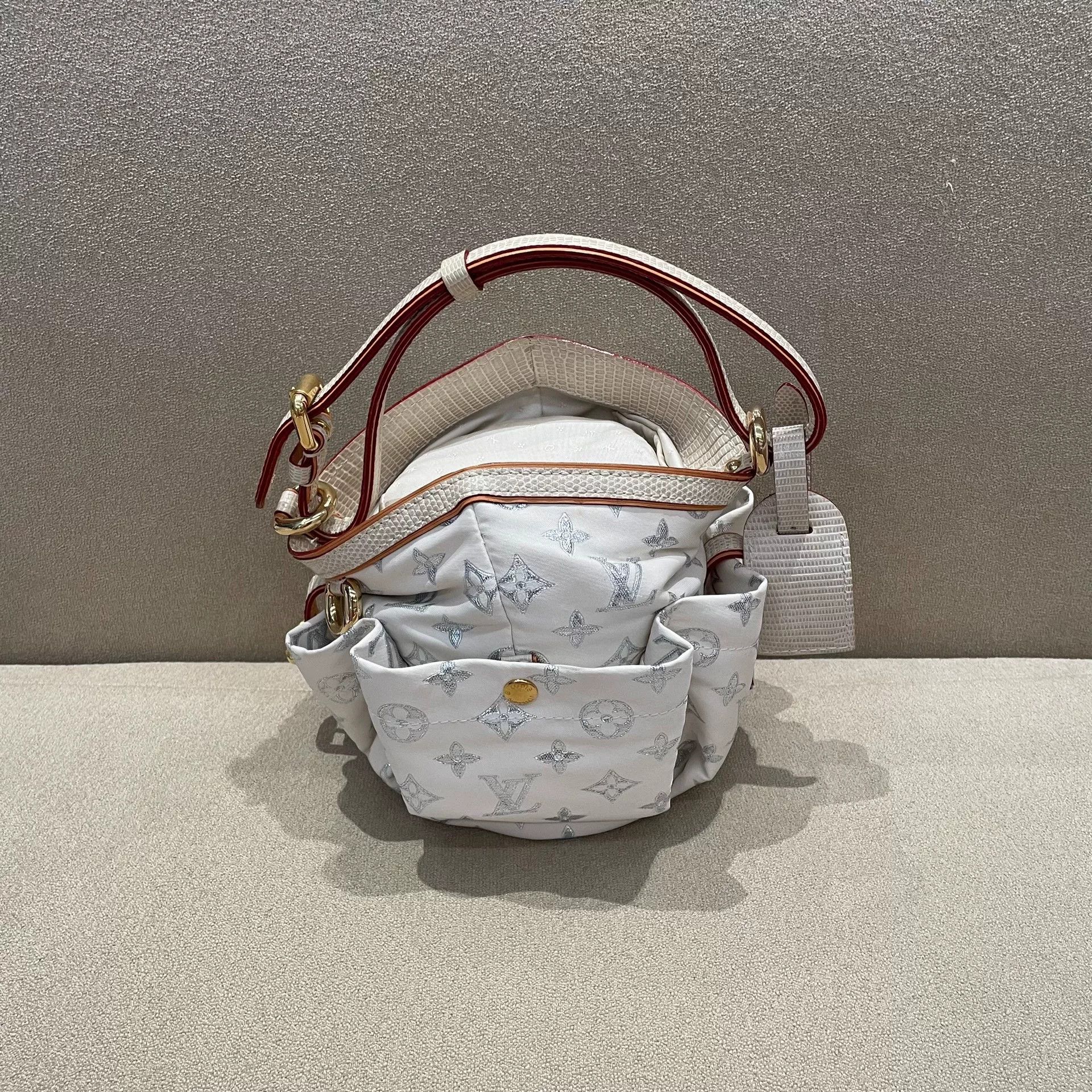 Louis Vuitton Pre-loved Bag Very good condition Size ONE SIZE - 2 Thumbnail