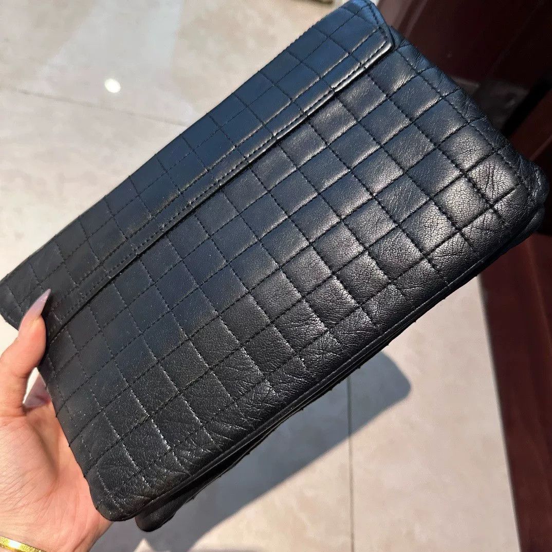 Chanel Pre-loved Bag Very good condition Size ONE SIZE - 8 Thumbnail