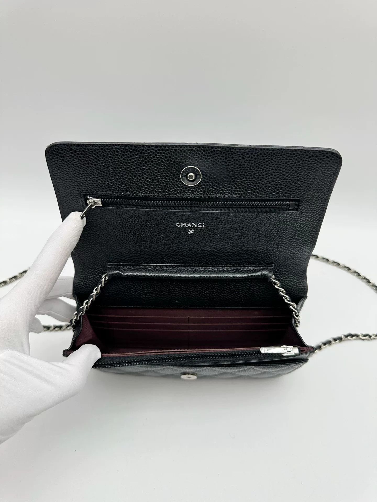 Chanel Pre-loved Bag Very good condition Size ONE SIZE - 7 Thumbnail
