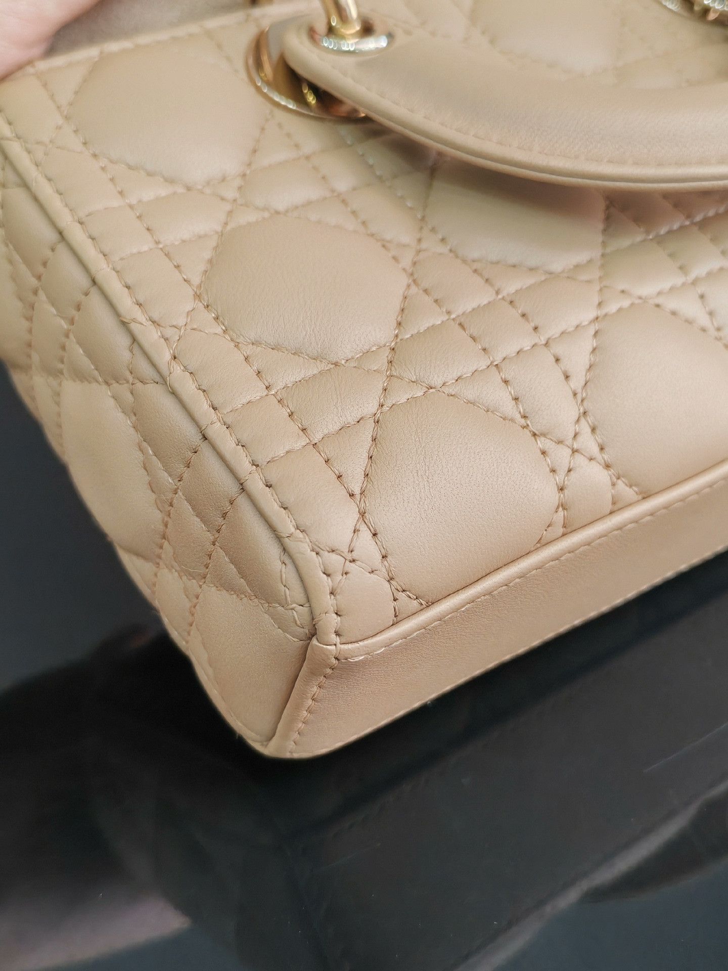 Dior Pre-loved Bag Very good condition Size ONE SIZE - 4 Thumbnail