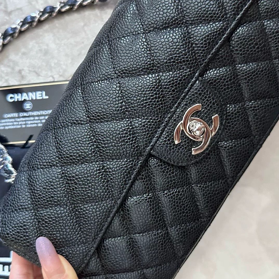 Chanel Pre-loved Bag Very good condition Size ONE SIZE - 2 Thumbnail