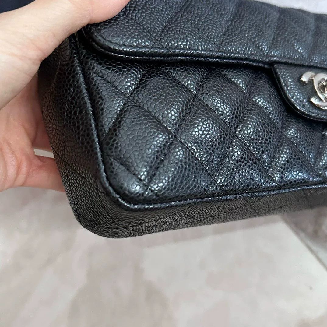 Chanel Pre-loved Bag Very good condition Size ONE SIZE - 4 Thumbnail