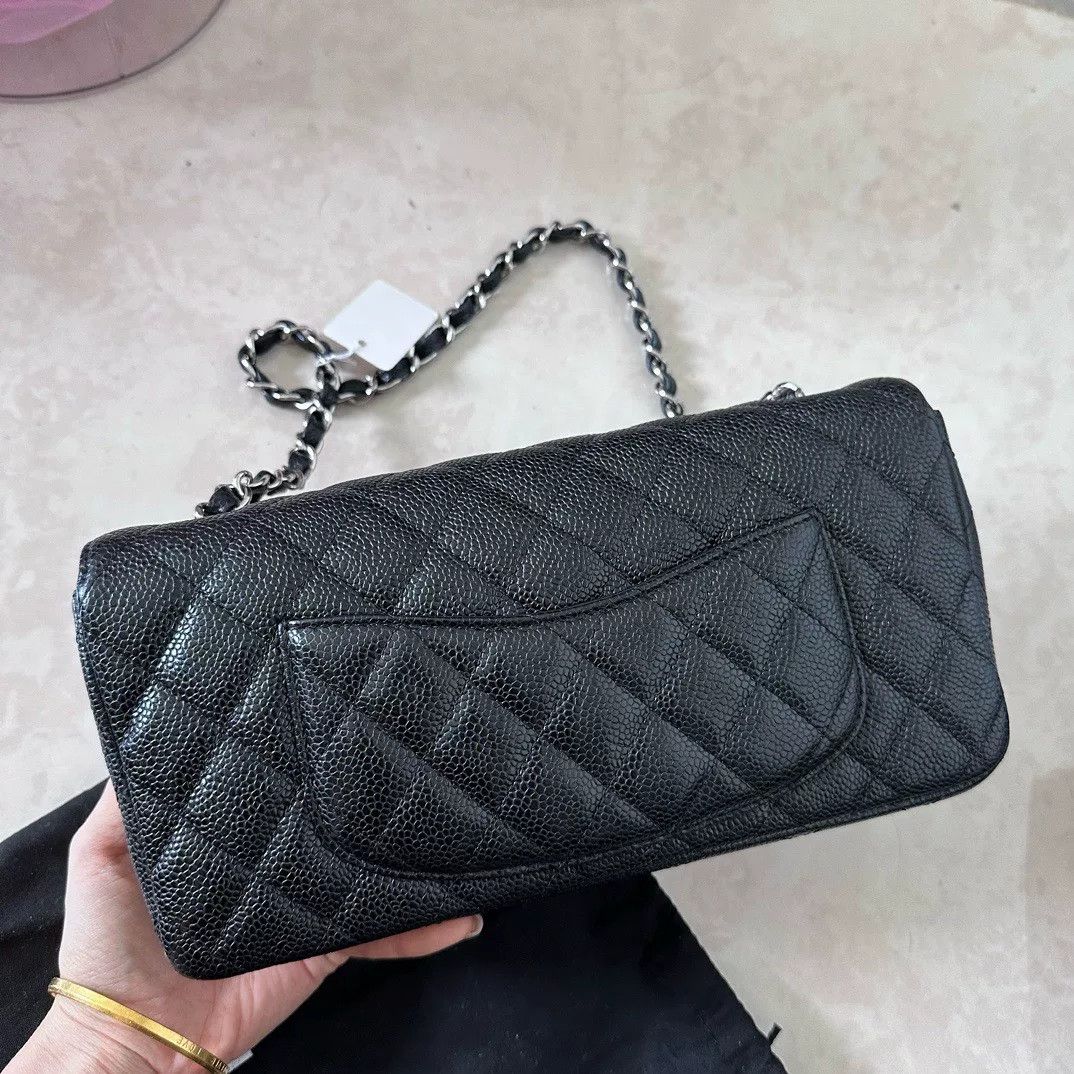 Chanel Pre-loved Bag Very good condition Size ONE SIZE - 8 Thumbnail