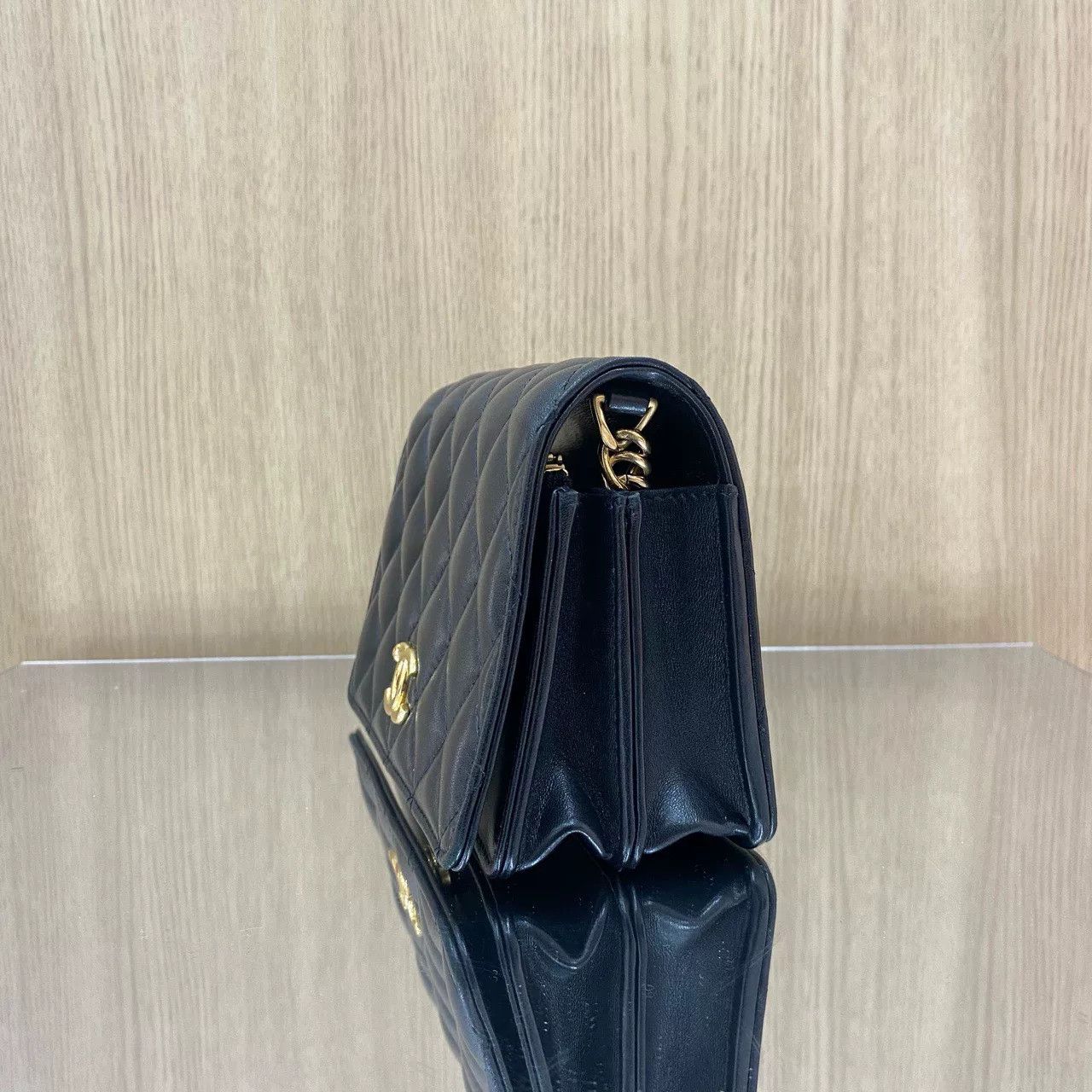 Chanel Pre-loved Bag Very good condition Size ONE SIZE - 3 Thumbnail