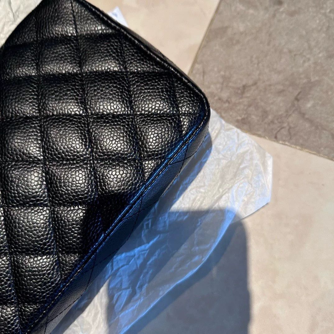 Chanel Pre-loved Bag Very good condition Size ONE SIZE - 5 Thumbnail