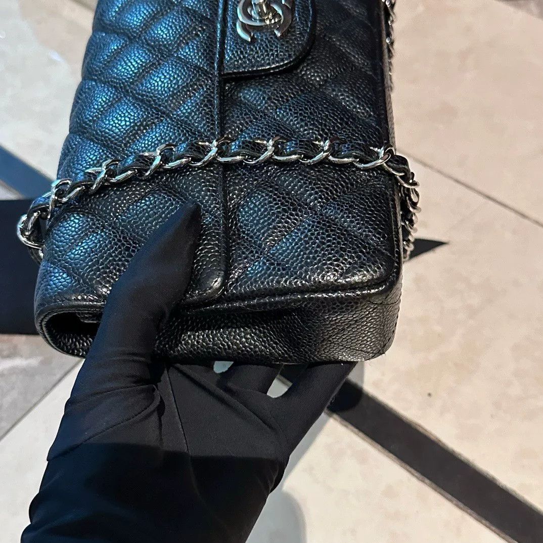 Chanel Pre-loved Bag Very good condition Size ONE SIZE - 8 Thumbnail