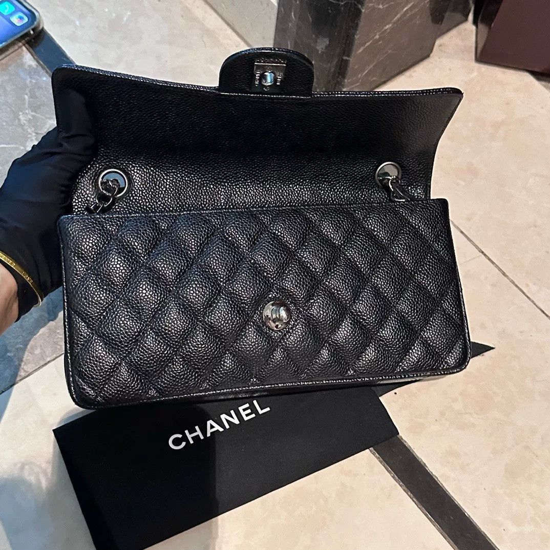 Chanel Pre-loved Bag Very good condition Size ONE SIZE - 7 Thumbnail