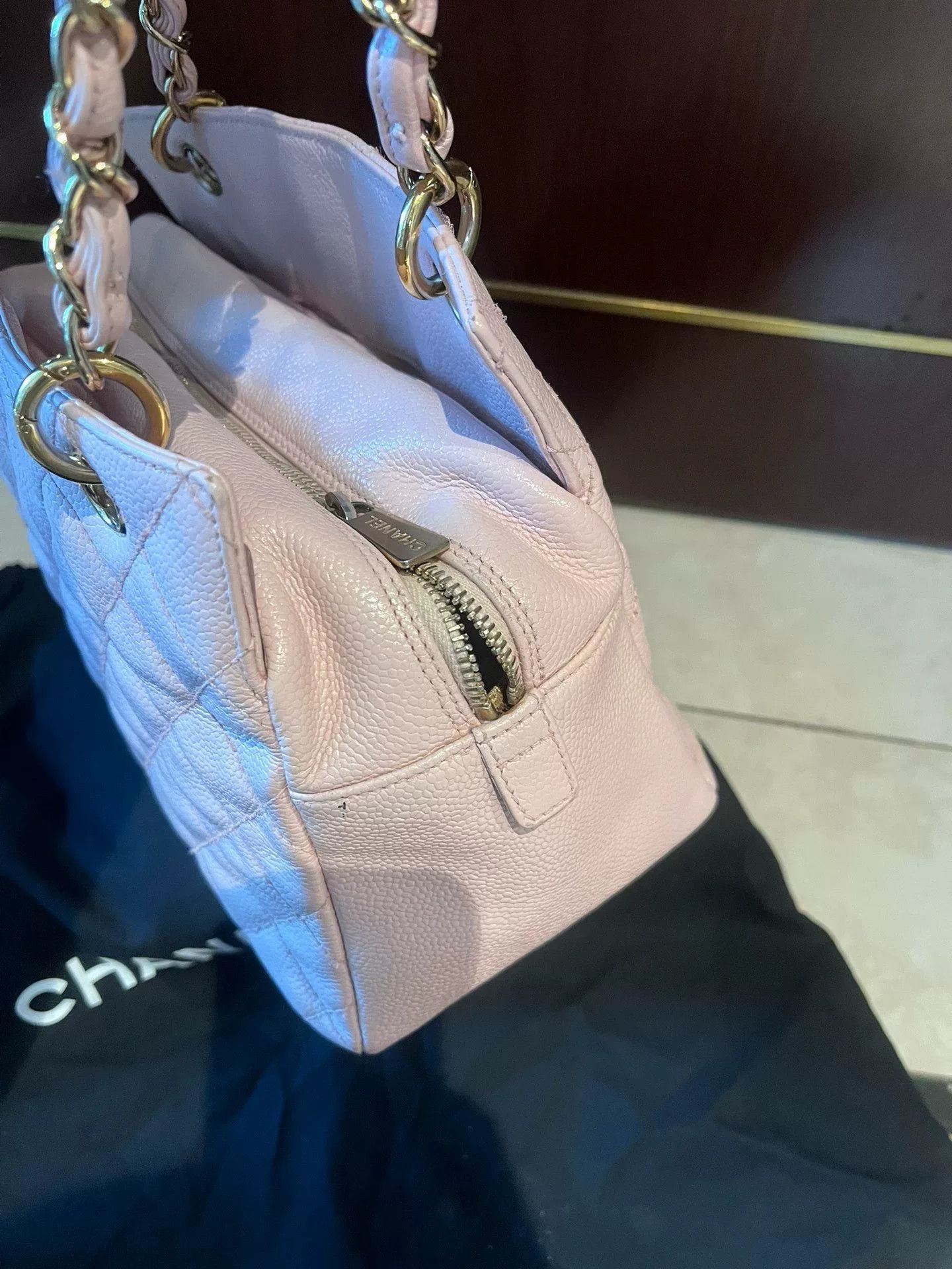 Chanel Pre-loved Bag Very good condition Size ONE SIZE - 4 Thumbnail