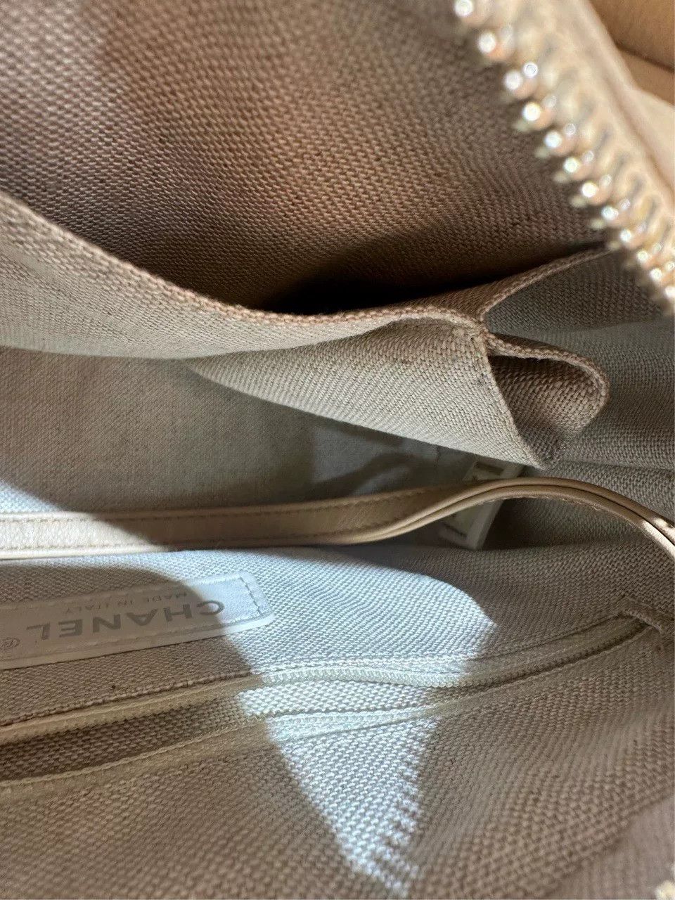 Chanel Pre-loved Bag Very good condition Size ONE SIZE - 8 Thumbnail