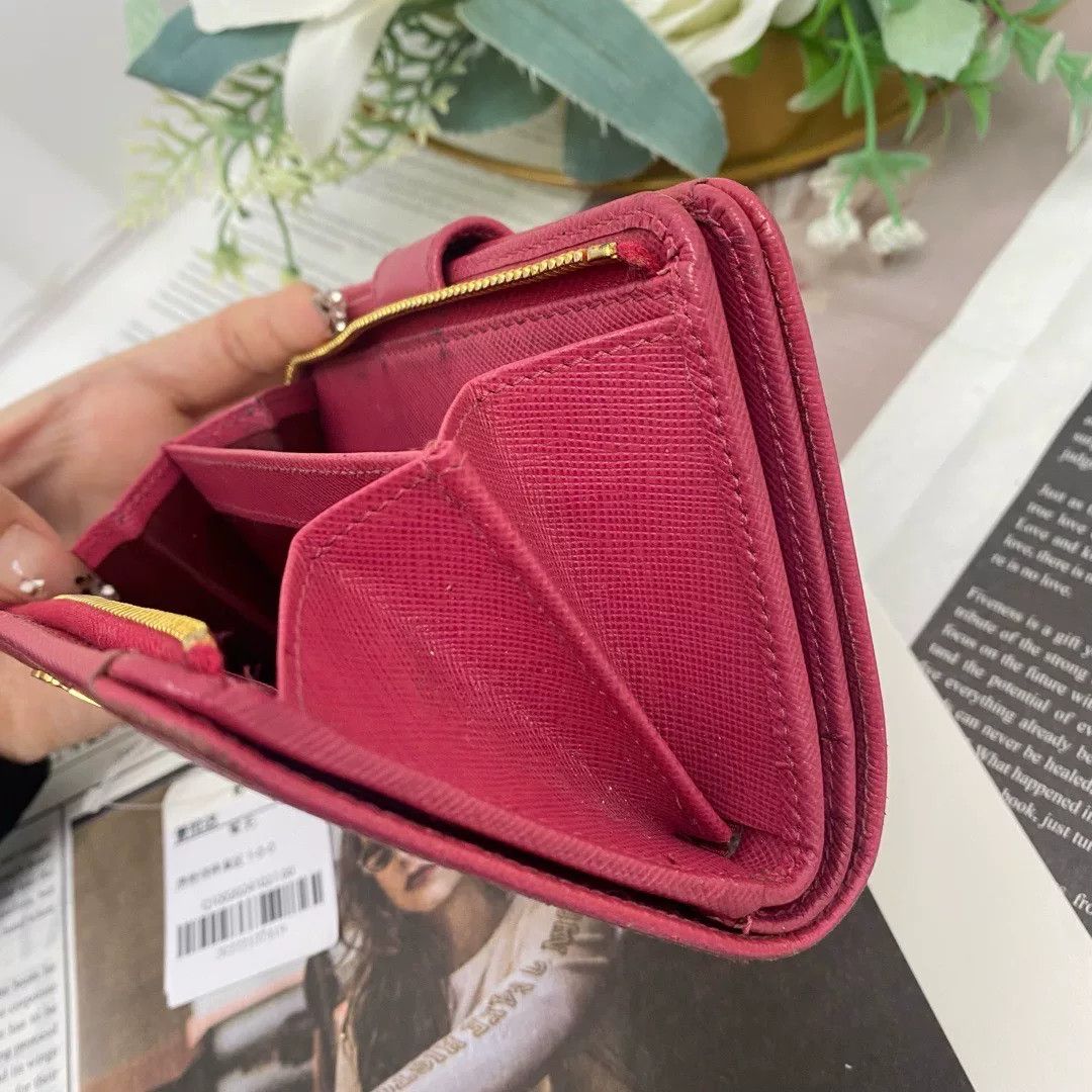 Prada Pre-loved Bag Very good condition Size ONE SIZE - 7 Thumbnail