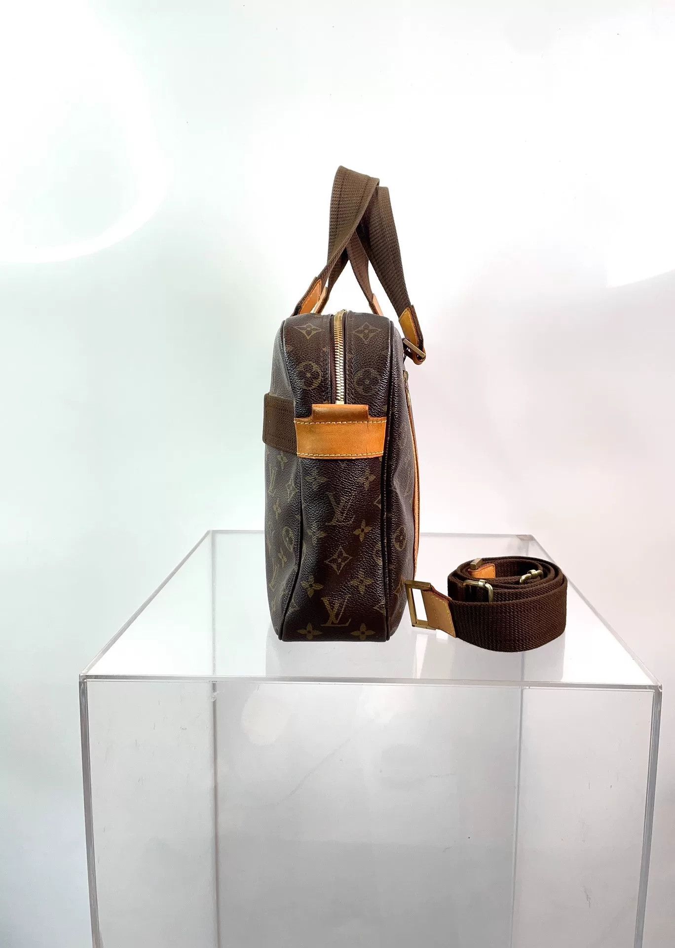 Louis Vuitton Pre-loved Bag Very good condition Size ONE SIZE - 3 Thumbnail