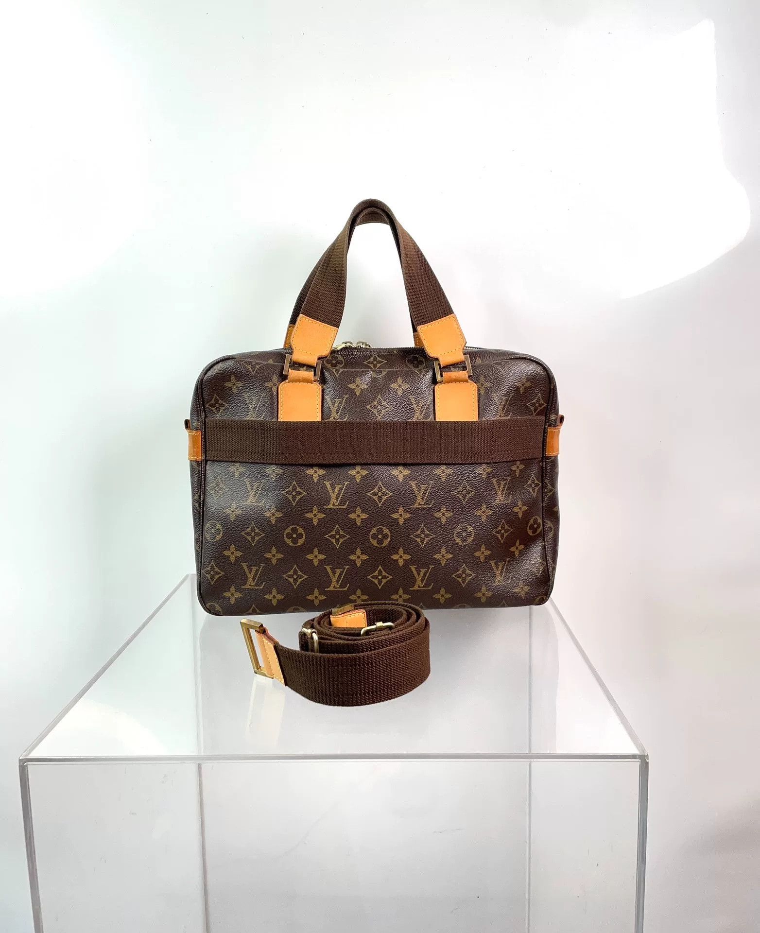 Louis Vuitton Pre-loved Bag Very good condition Size ONE SIZE - 2 Thumbnail