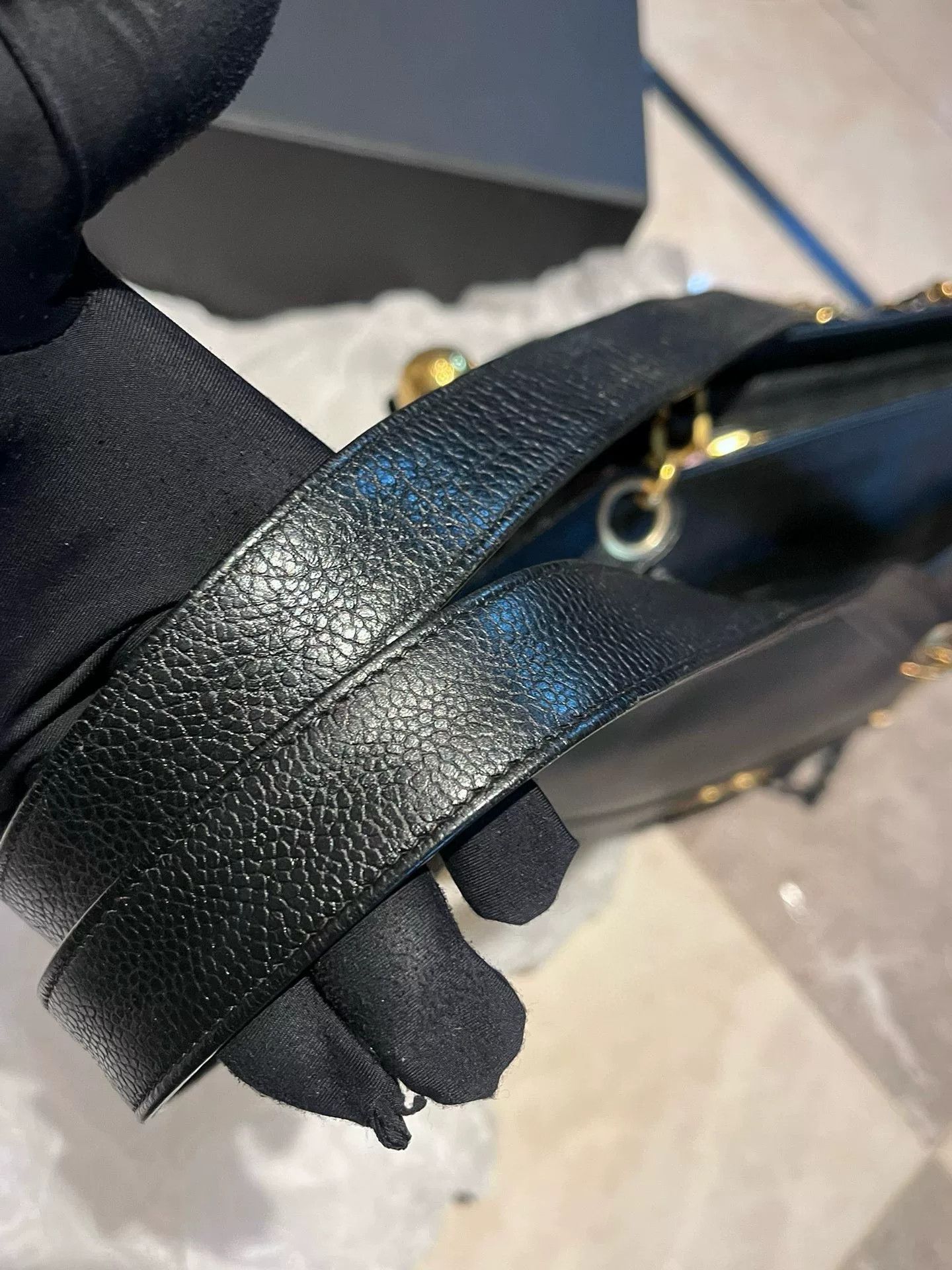 Chanel Pre-loved Bag Very good condition Size ONE SIZE - 3 Thumbnail