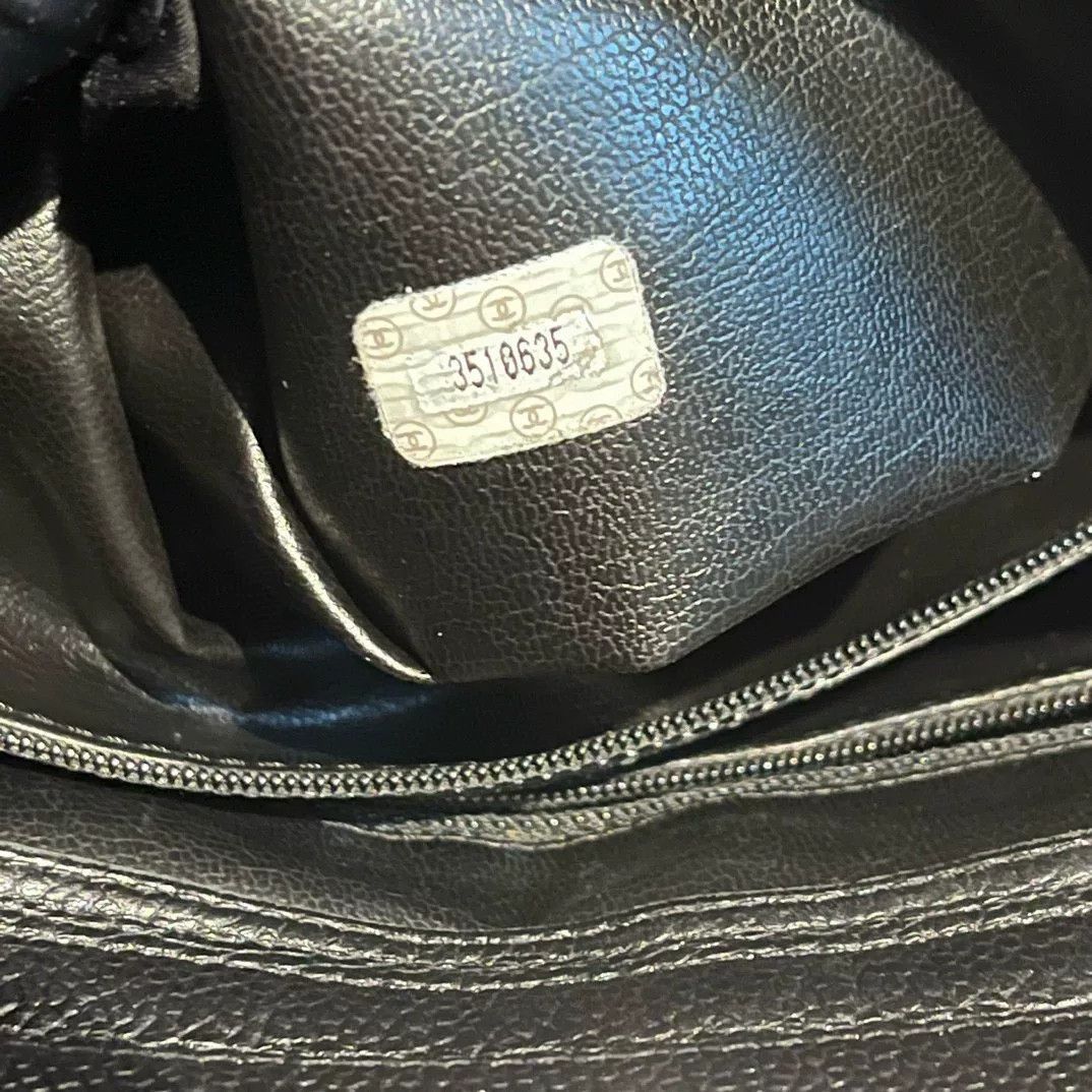 Chanel Pre-loved Bag Very good condition Size ONE SIZE - 9 Thumbnail