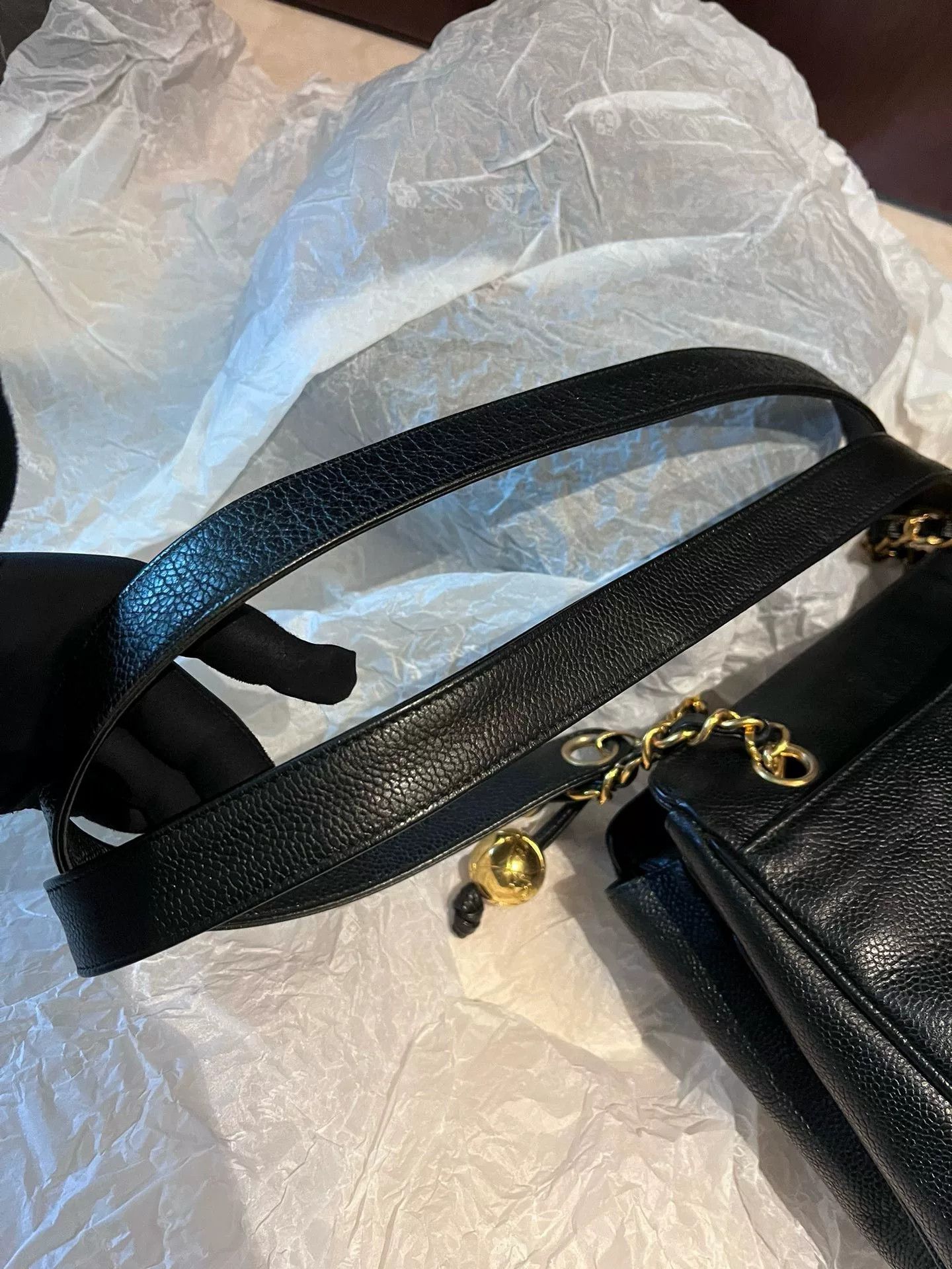 Chanel Pre-loved Bag Very good condition Size ONE SIZE - 2 Thumbnail