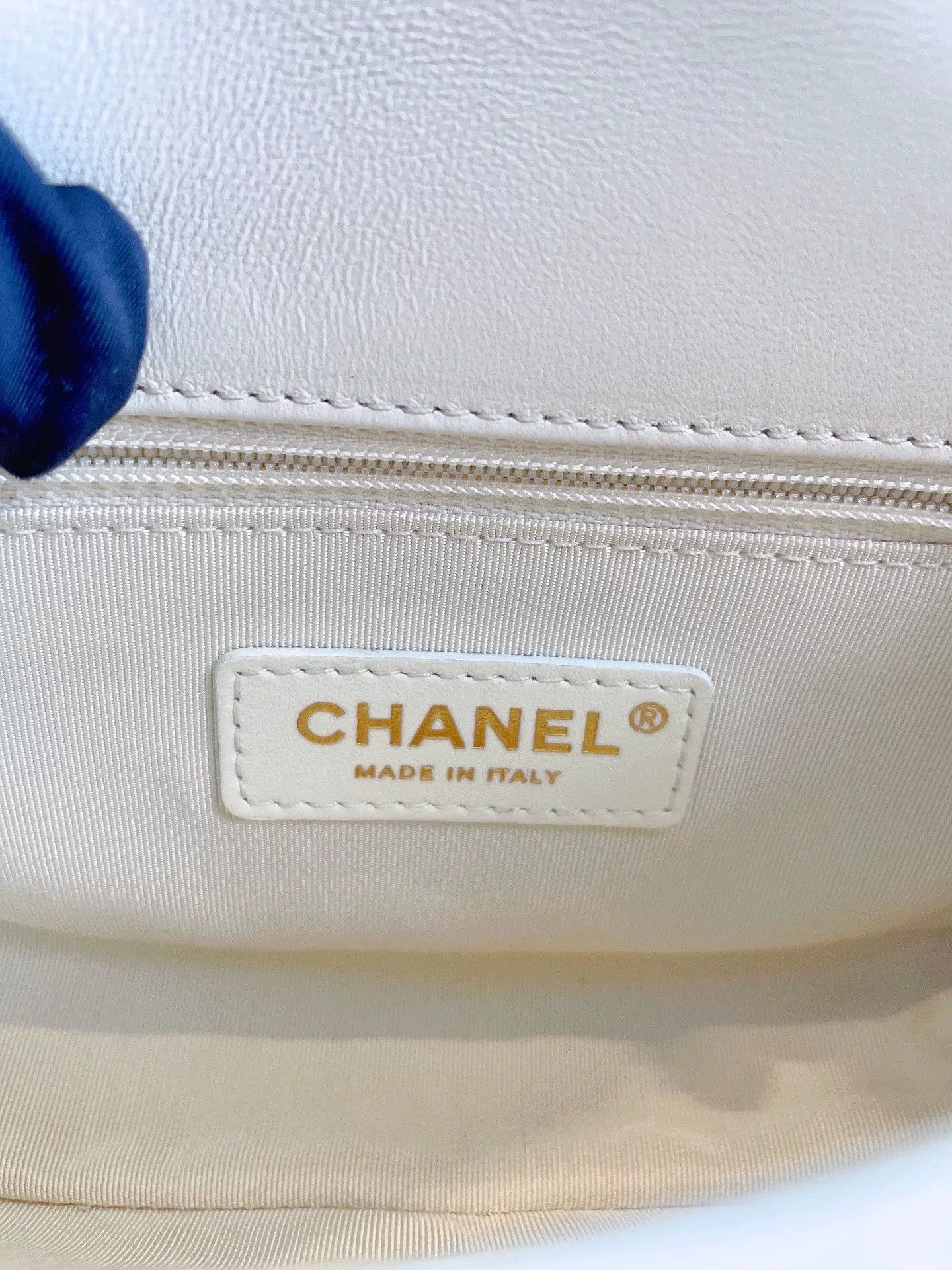 Chanel Pre-loved Bag Very good condition Size ONE SIZE - 8 Thumbnail