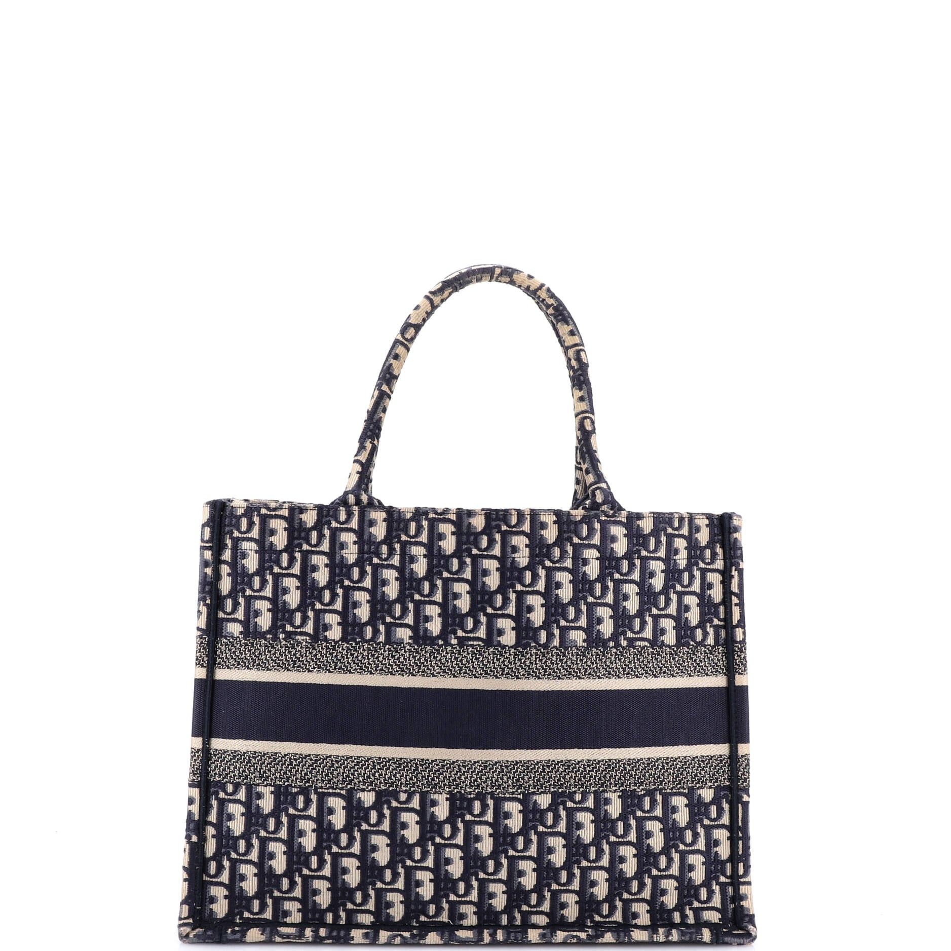 Dior Book Tote Size ONE SIZE - 3 Thumbnail