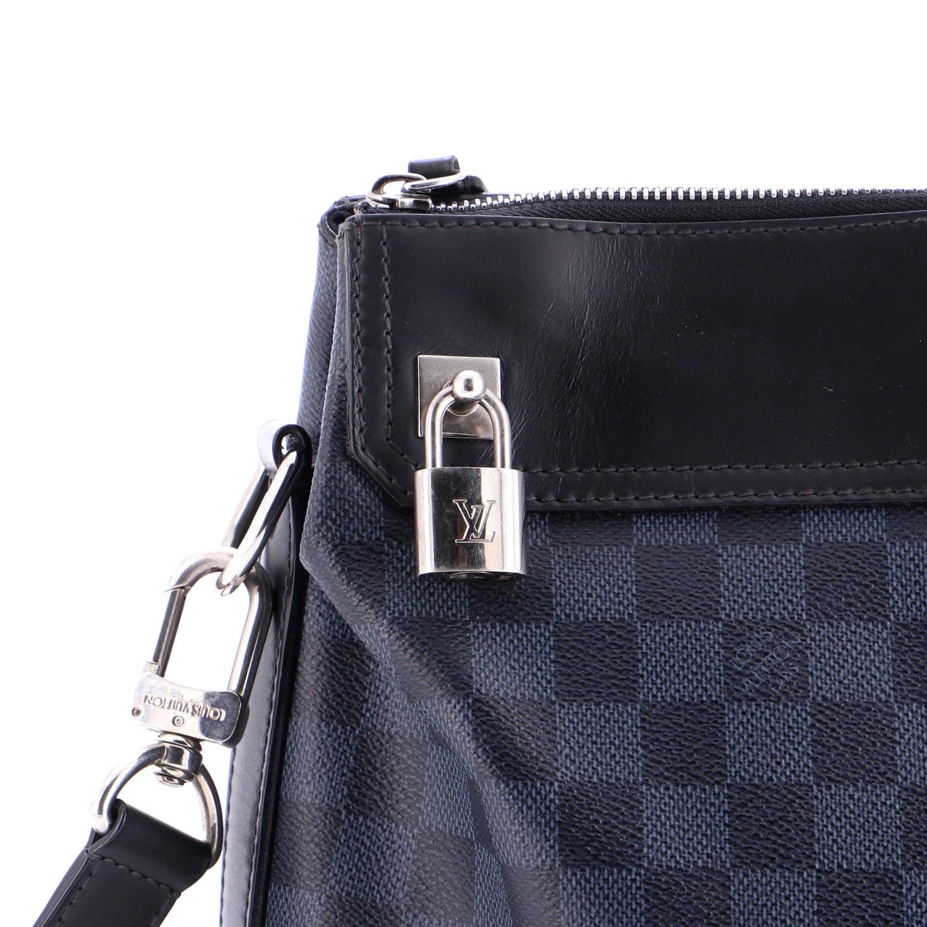 Louis Vuitton Greenwich Messenger Bag Size ONE SIZE - 6 Thumbnail