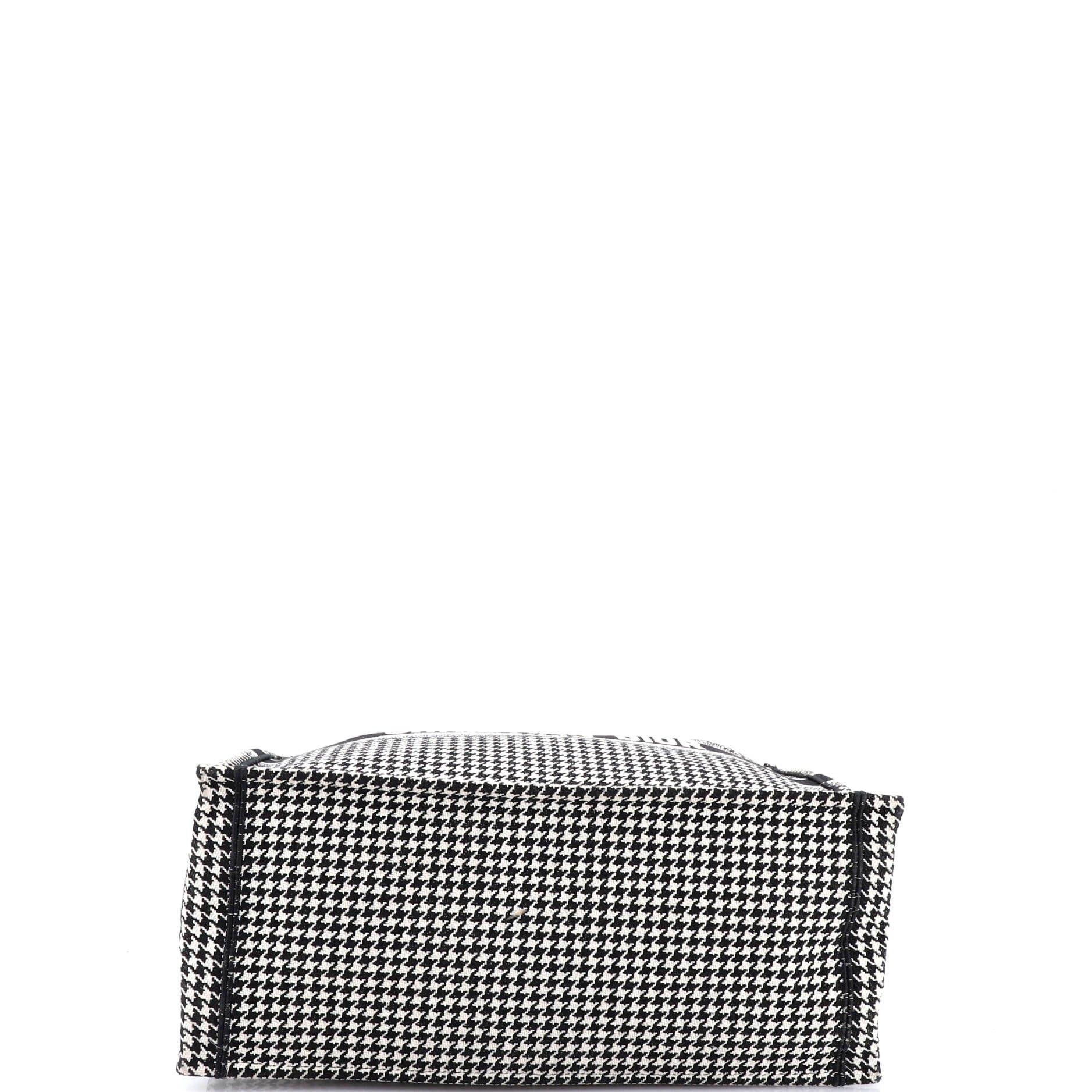Dior Book Tote Size ONE SIZE - 4 Thumbnail